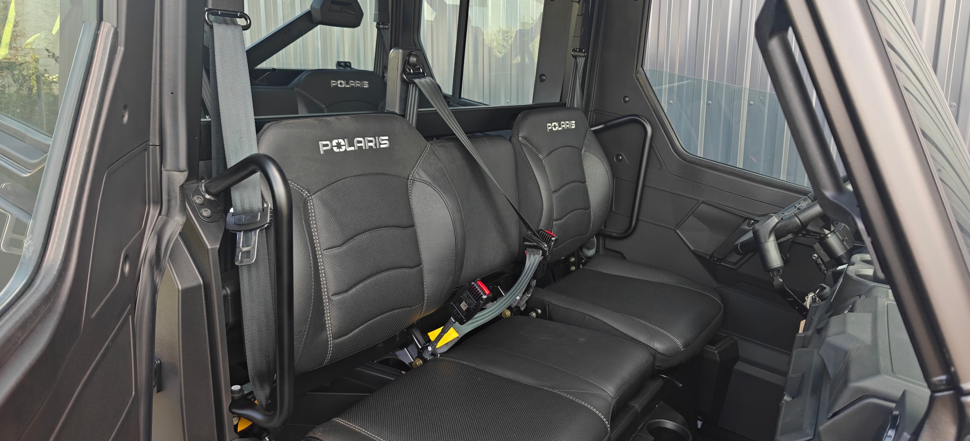 POLARIS Ranger Deluxe Crew mit 6 Sitzplätze-image-3