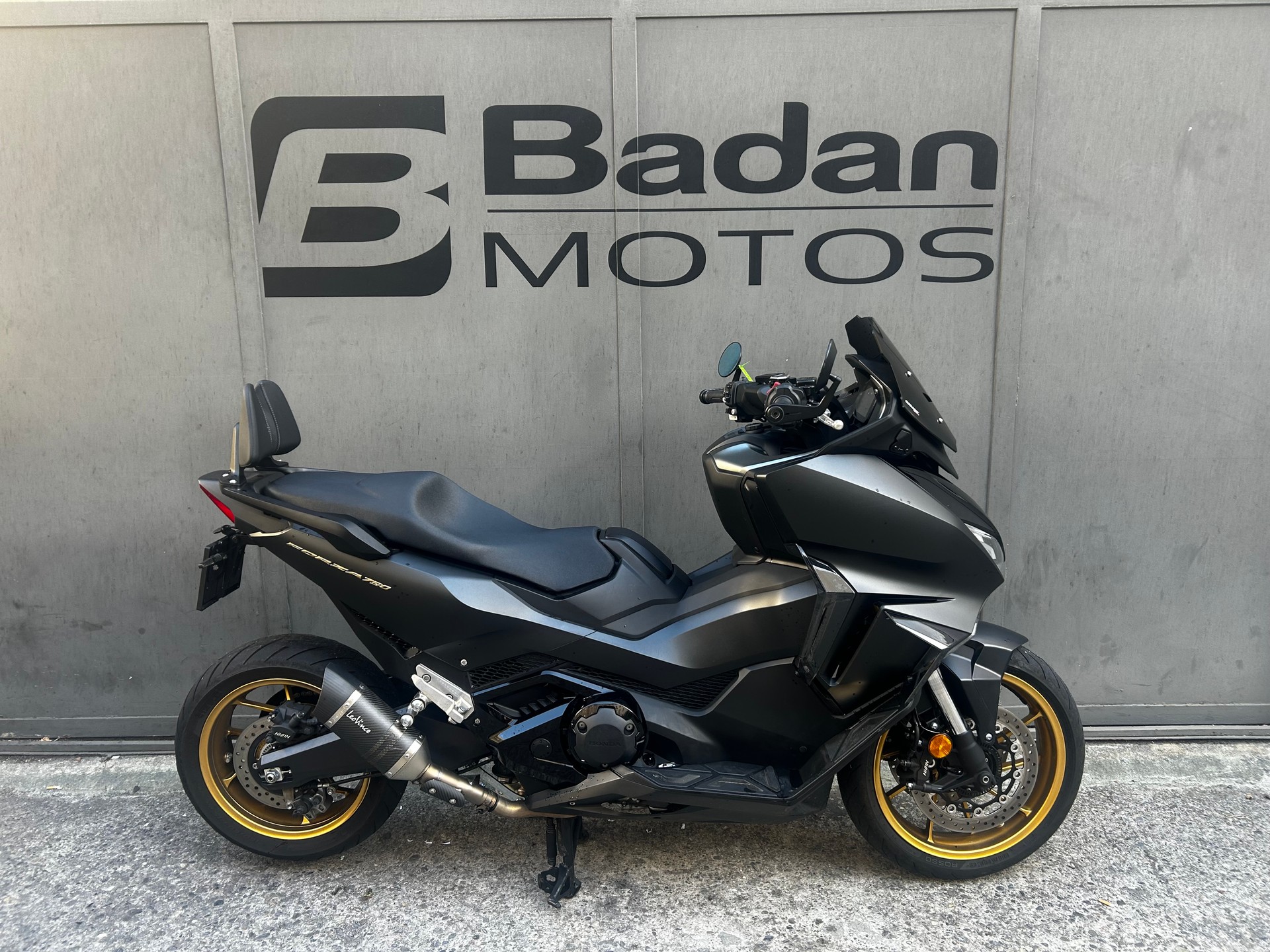 HONDA FORZA 750