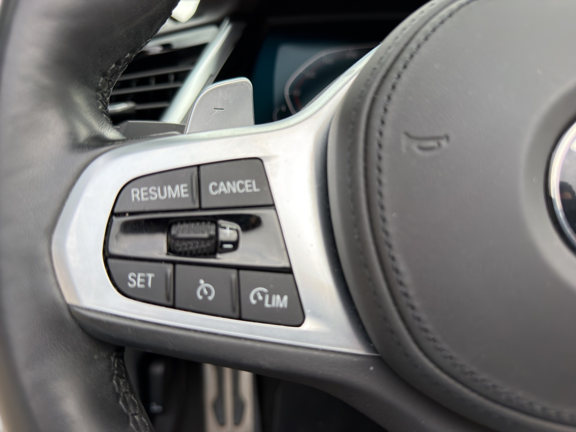BMW Z4 sDrive 30i M Sport Steptronic-image-15