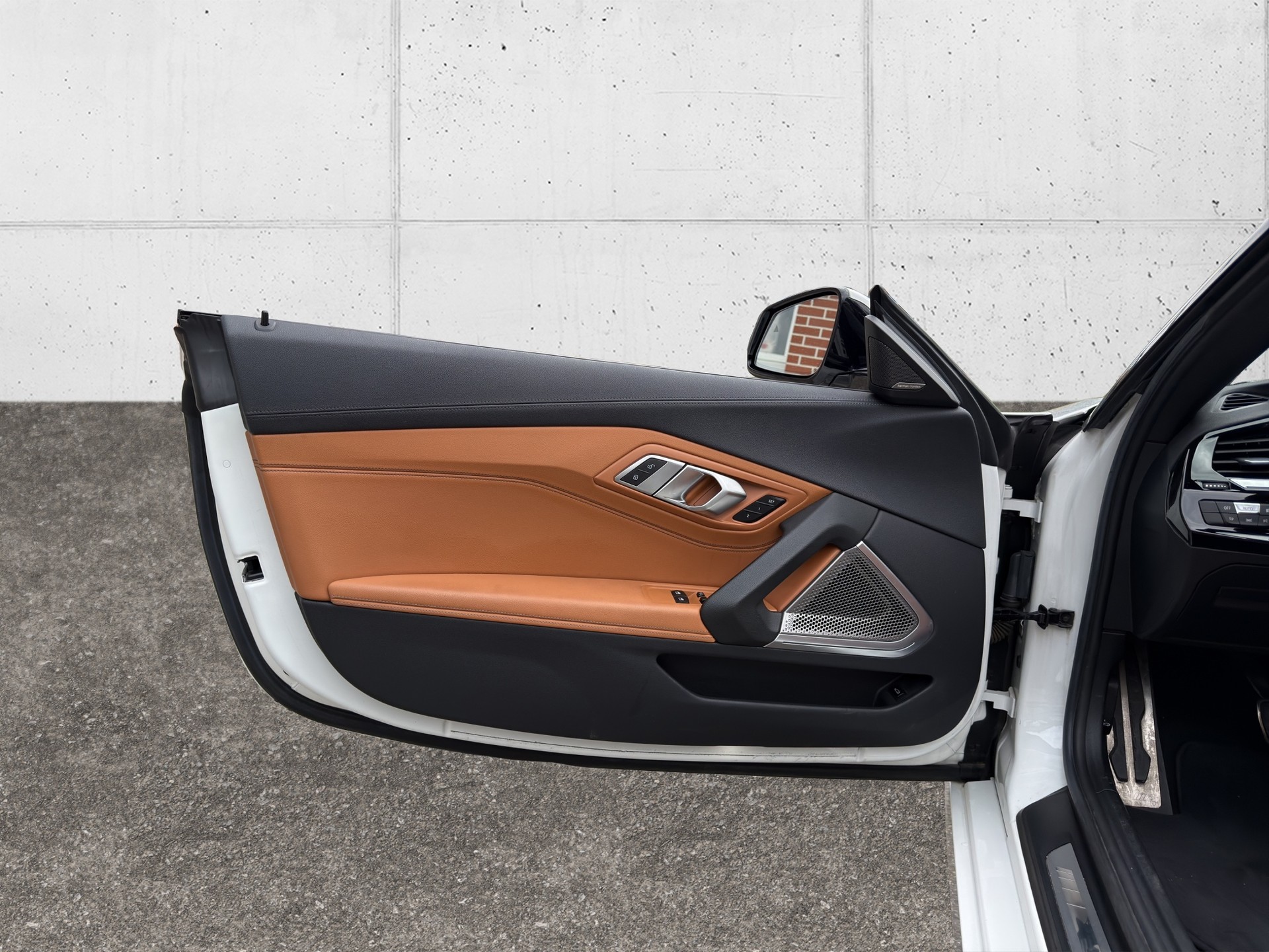 BMW Z4 sDrive 30i M Sport Steptronic-image-25