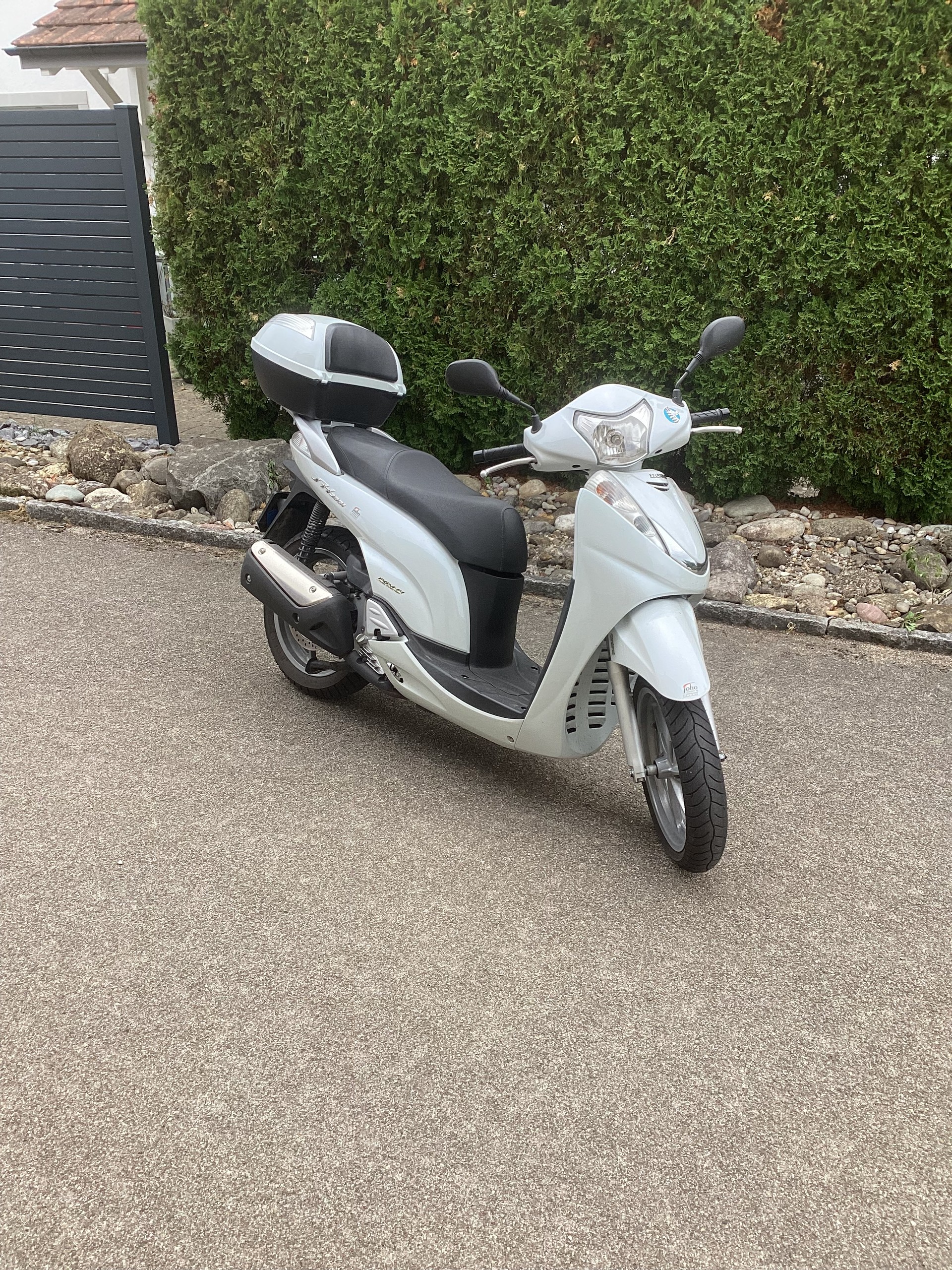 HONDA SH 300 iR ABS Sporty-image-0