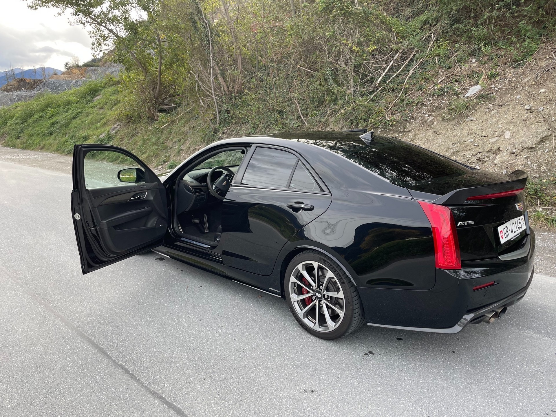 CADILLAC ATS-V Sedan 3.6 Twin Turbo Automatic-image-4
