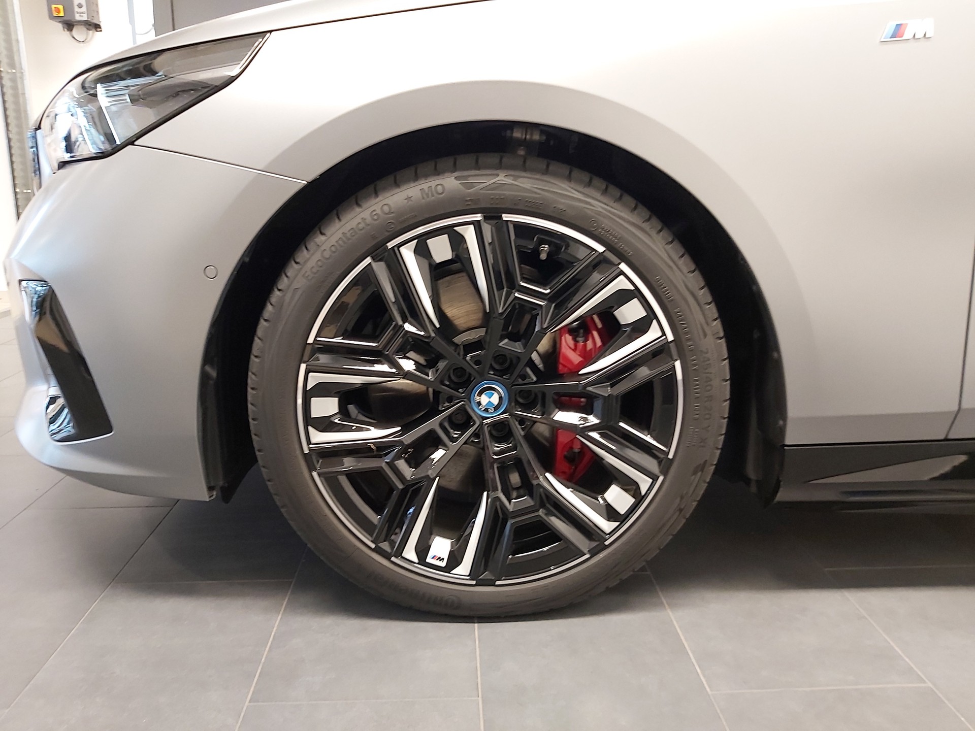 BMW i5 M60 xDrive M Sp. Pro-showroom-element-2