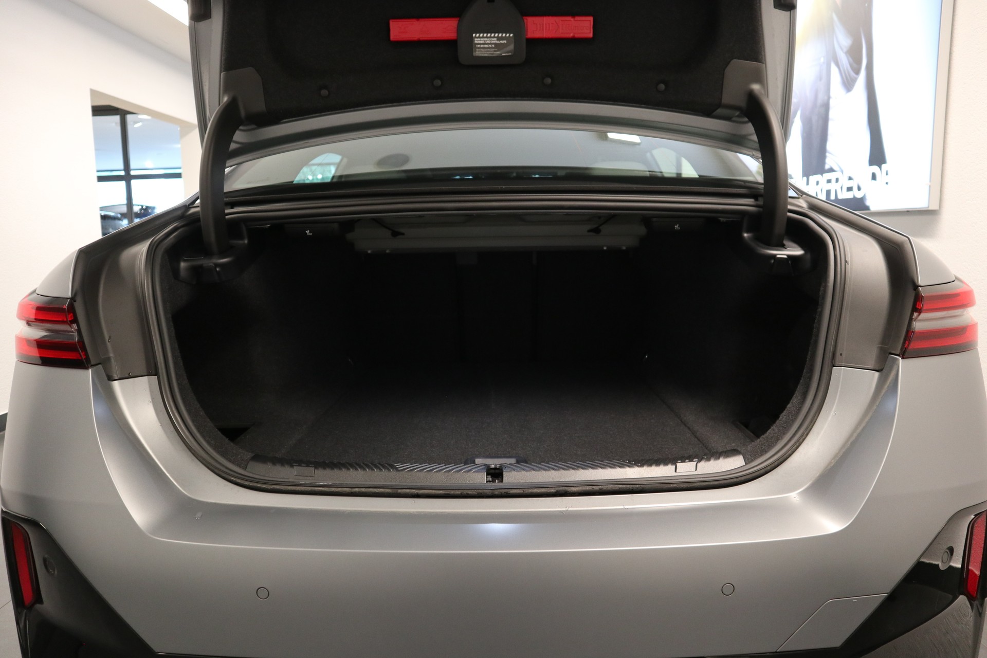 BMW i5 M60 xDrive M Sp. Pro-image-6