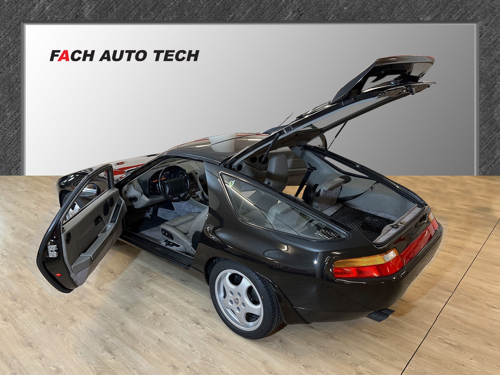 PORSCHE 928 GTS-image-6