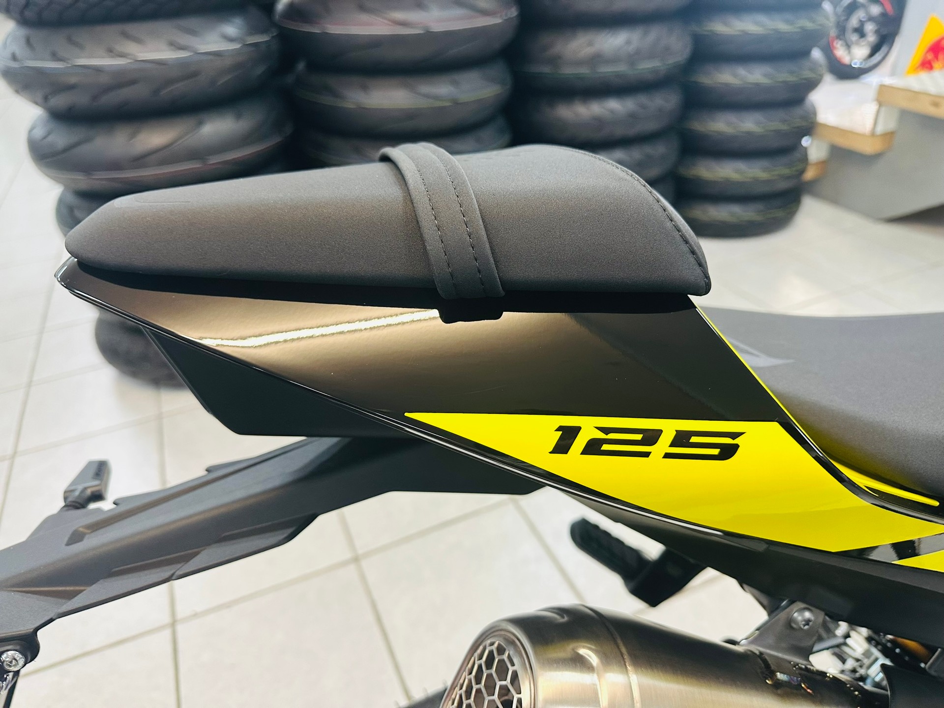 FANTIC STEALTH 125-image-10