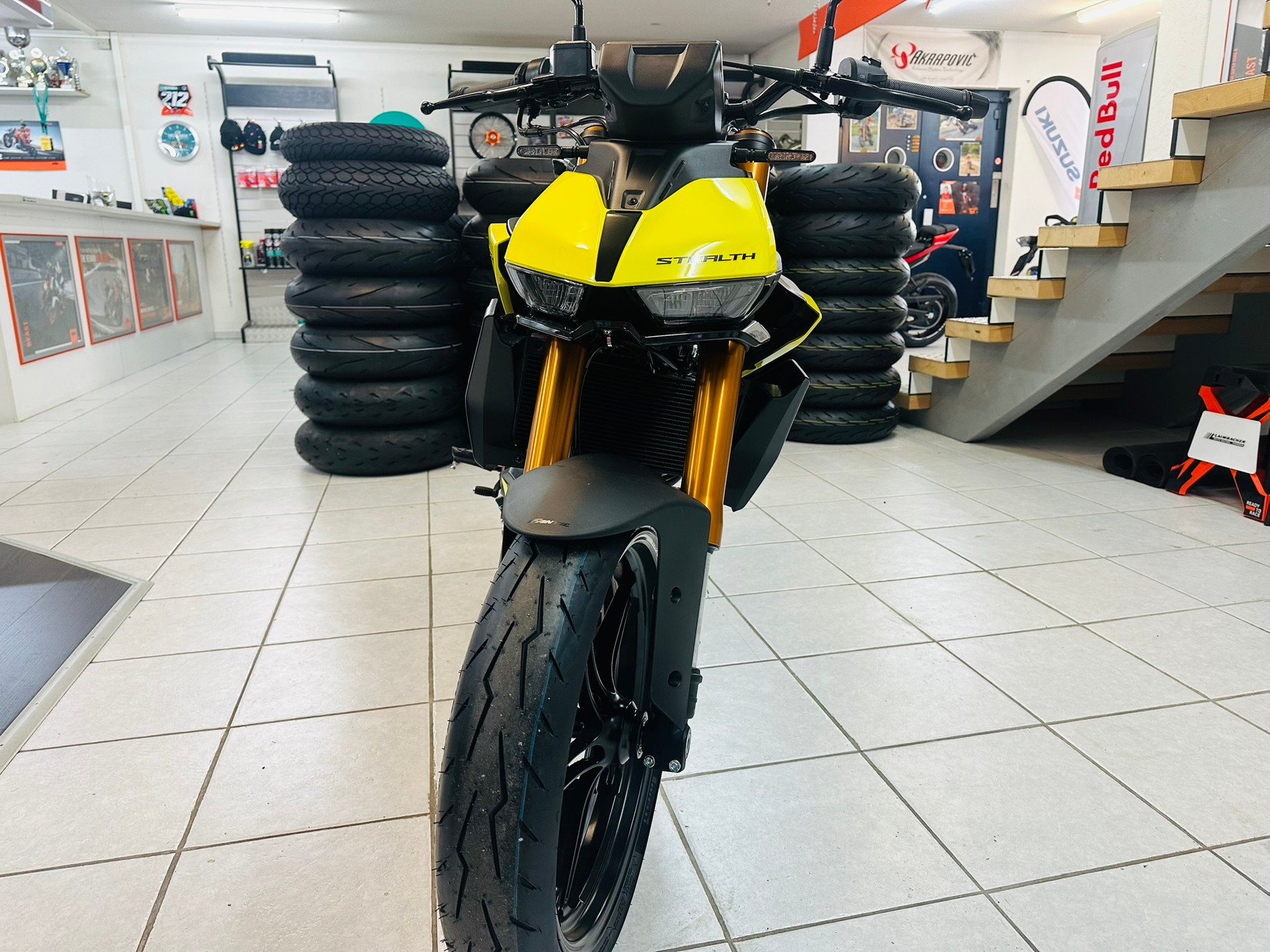 FANTIC STEALTH 125-image-6