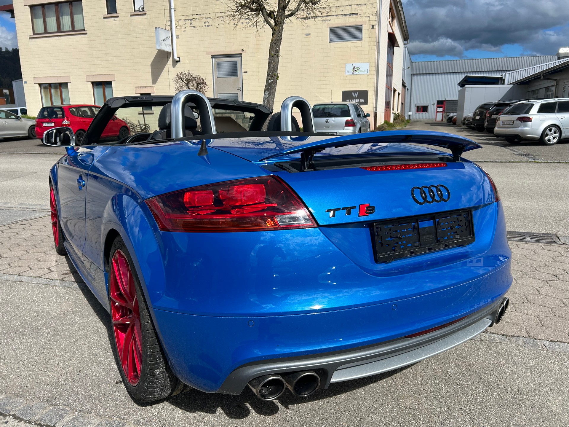 AUDI TTS Roadster 2.0 TFSI quattro-image-6