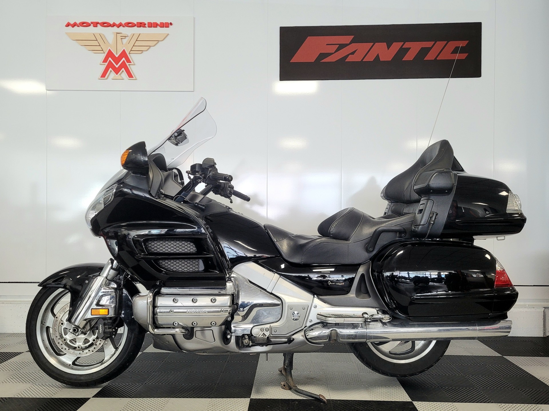 HONDA GL 1800 A Goldwing-image-2