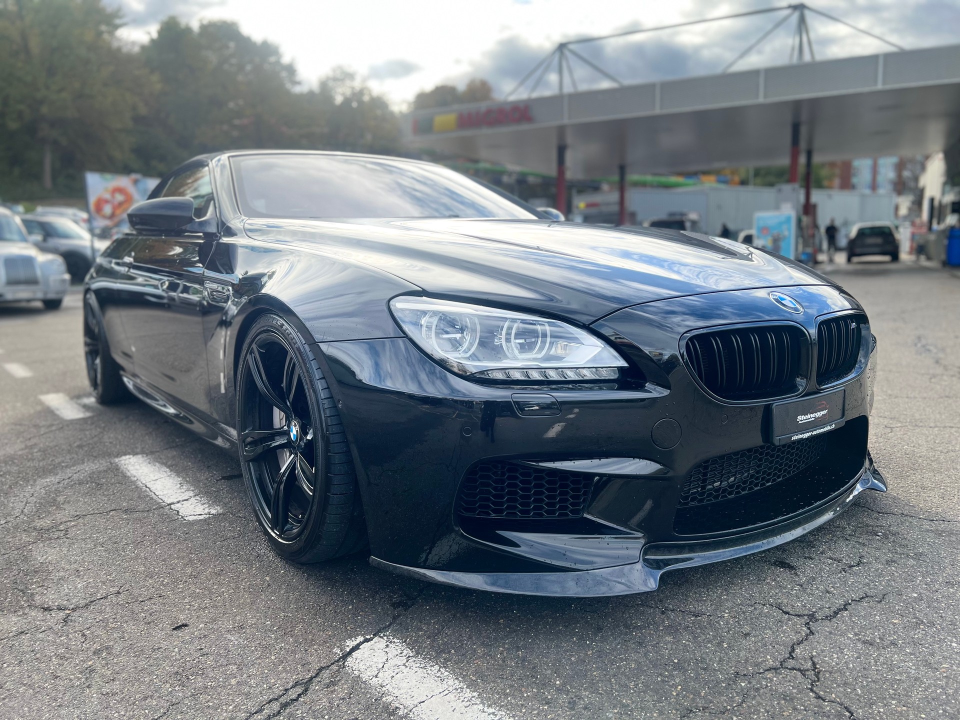 BMW M6 Cabrio Drivelogic-showroom-element-1