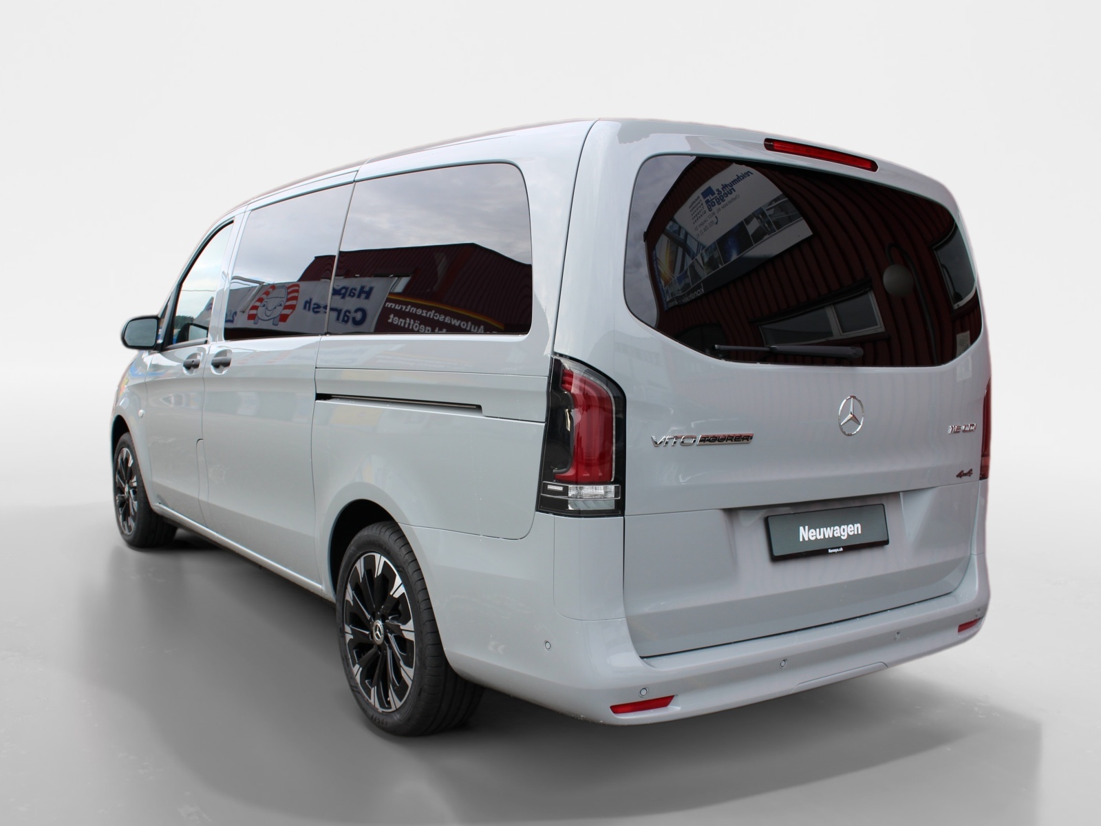 MERCEDES-BENZ Vito 116 CDI Tourer Family L 4MATIC-showroom-element-3