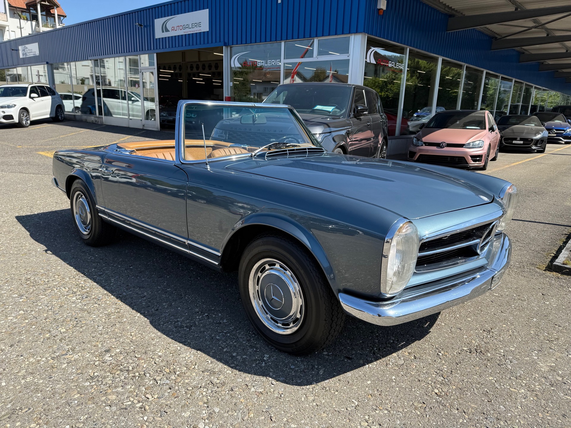 MERCEDES-BENZ SL 280 Pagode