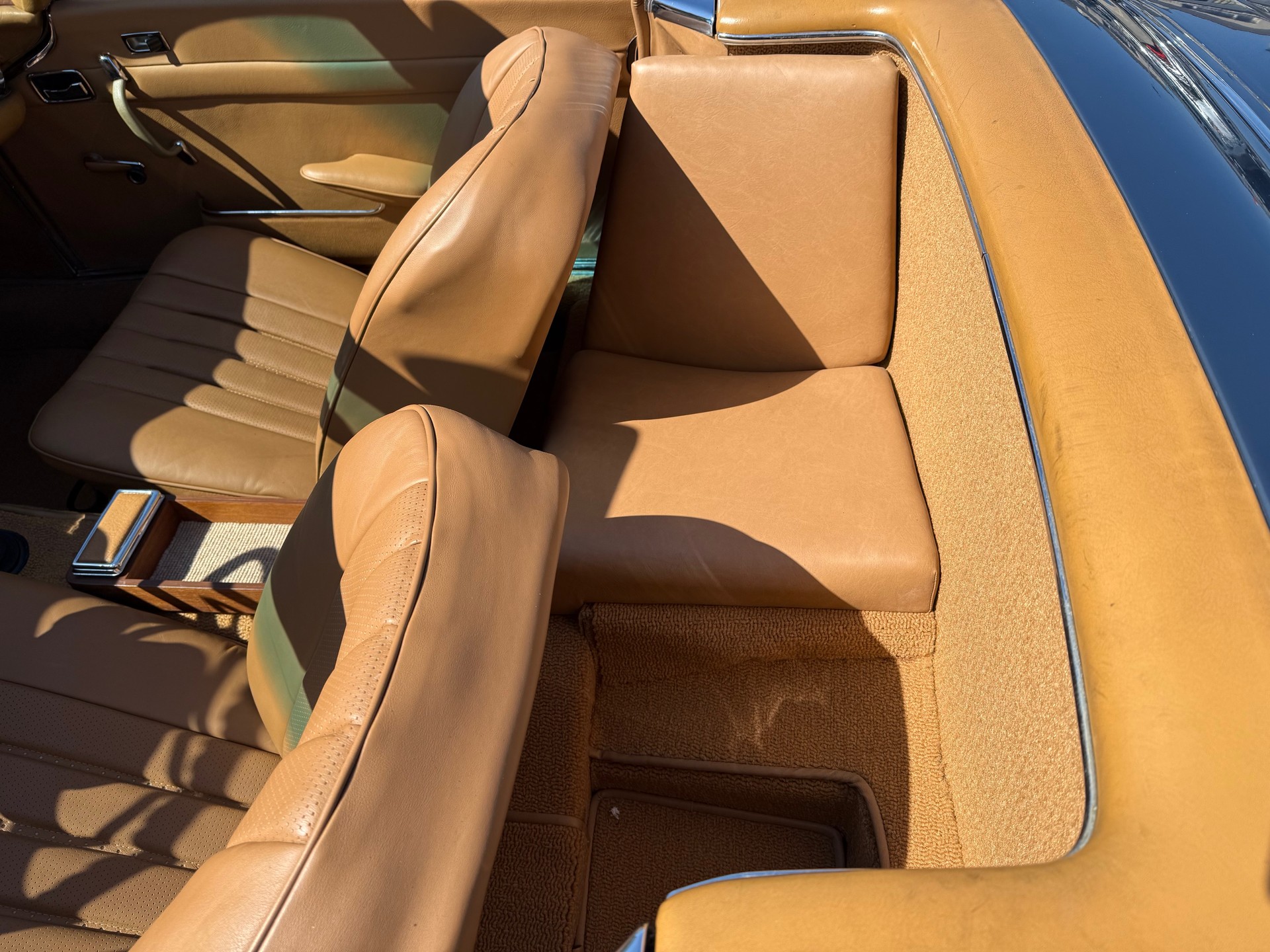MERCEDES-BENZ SL 280 Pagode-image-9