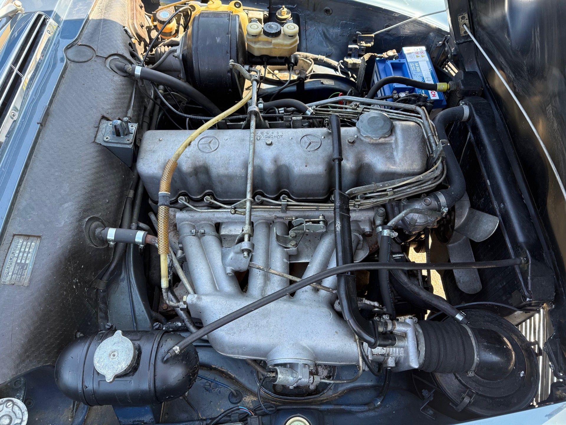MERCEDES-BENZ SL 280 Pagode-image-8