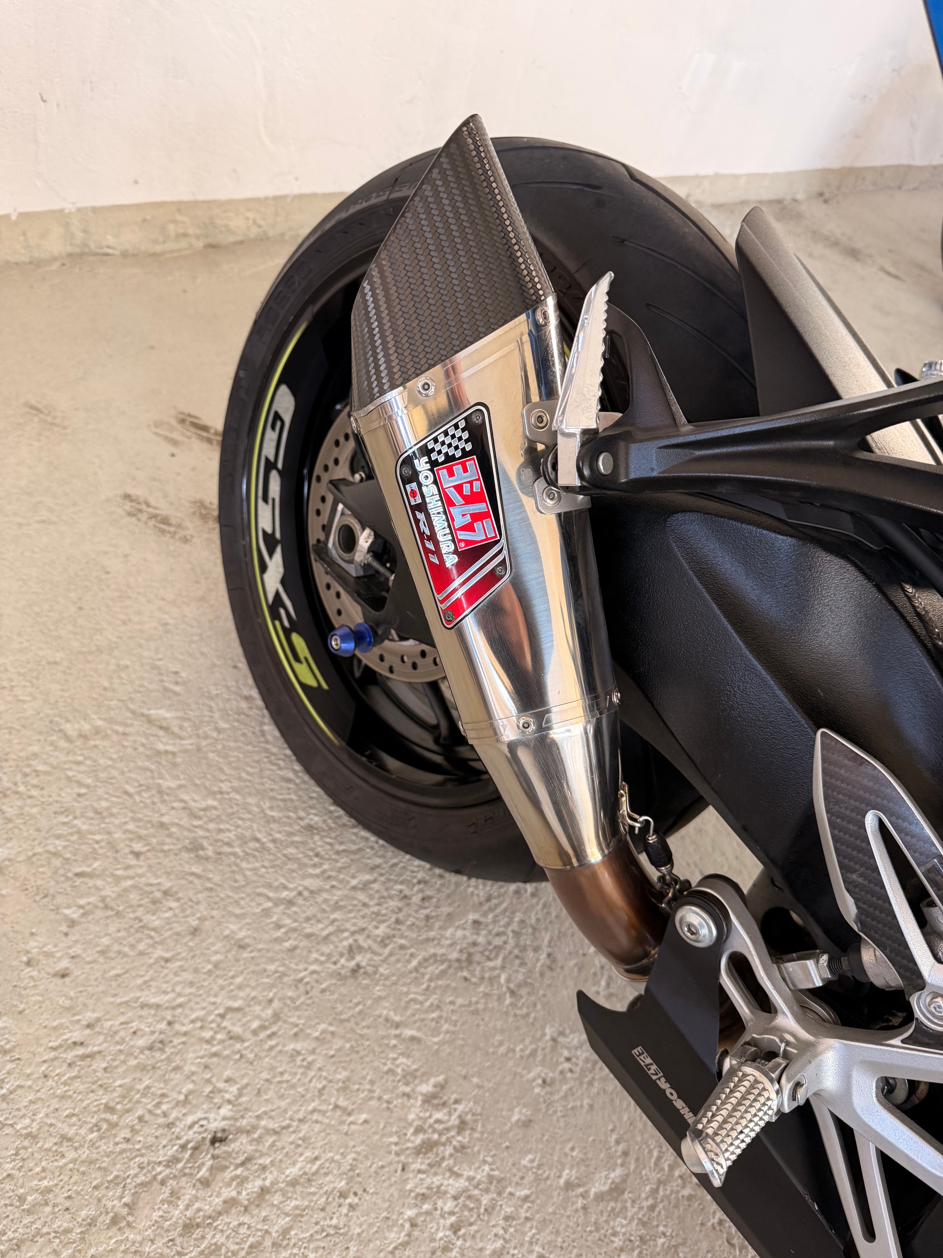 SUZUKI GSX-S 1000 Yoshimura ABS - und Öhlins-image-11