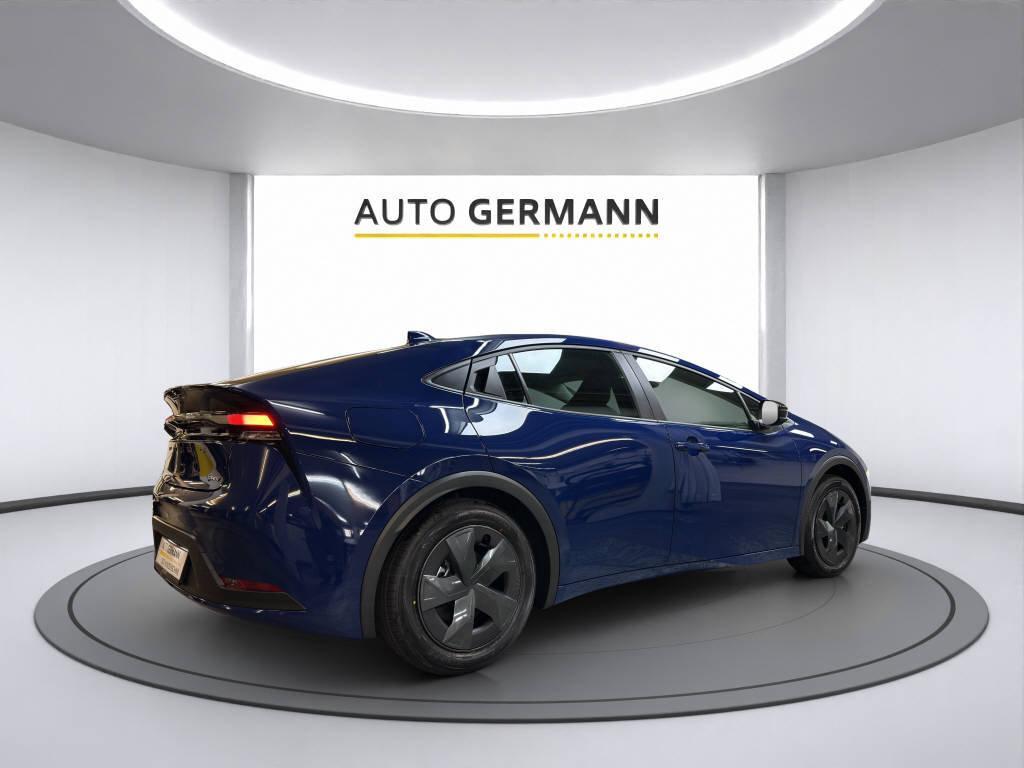 TOYOTA Prius 2.0 Plug-In-Hybrid 13.6 kWh Trend 223-showroom-element-2