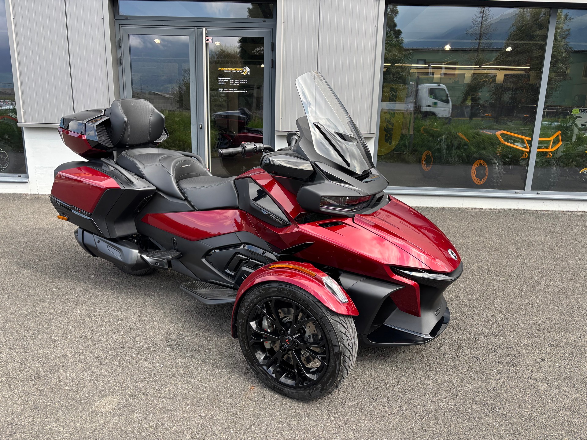 CAN-AM Spyder RT-LTD Dark Edition SE6