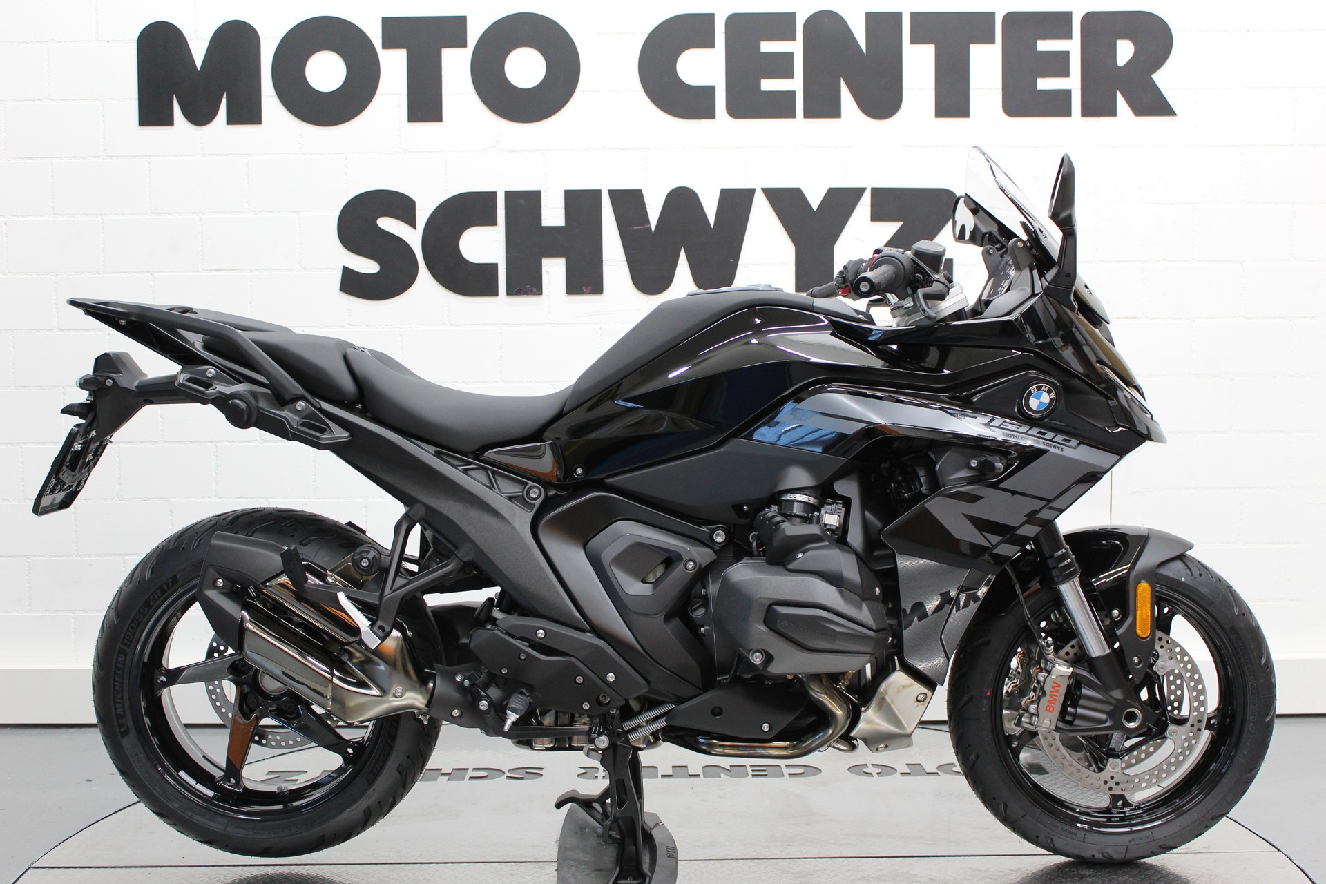 BMW R 1300 RS-image-0