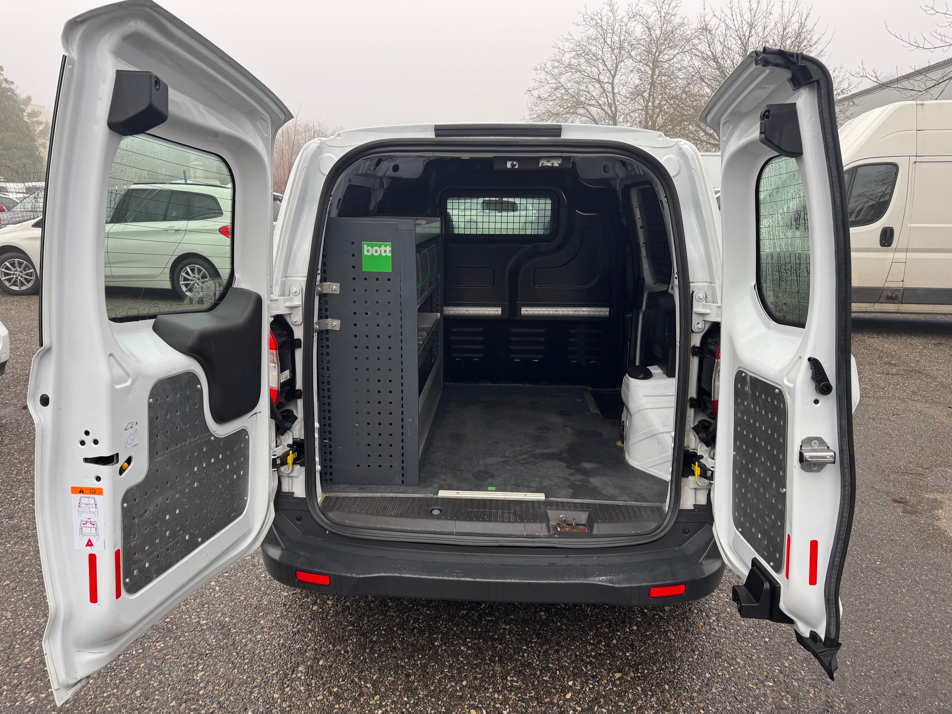 FORD Transit Courier Van 1.5 TDCi Trend * 02x Sitzplätze ** Klimaanlage ** Tempomat ** 02x Airbeg ** Frisch Ab MFK-image-12