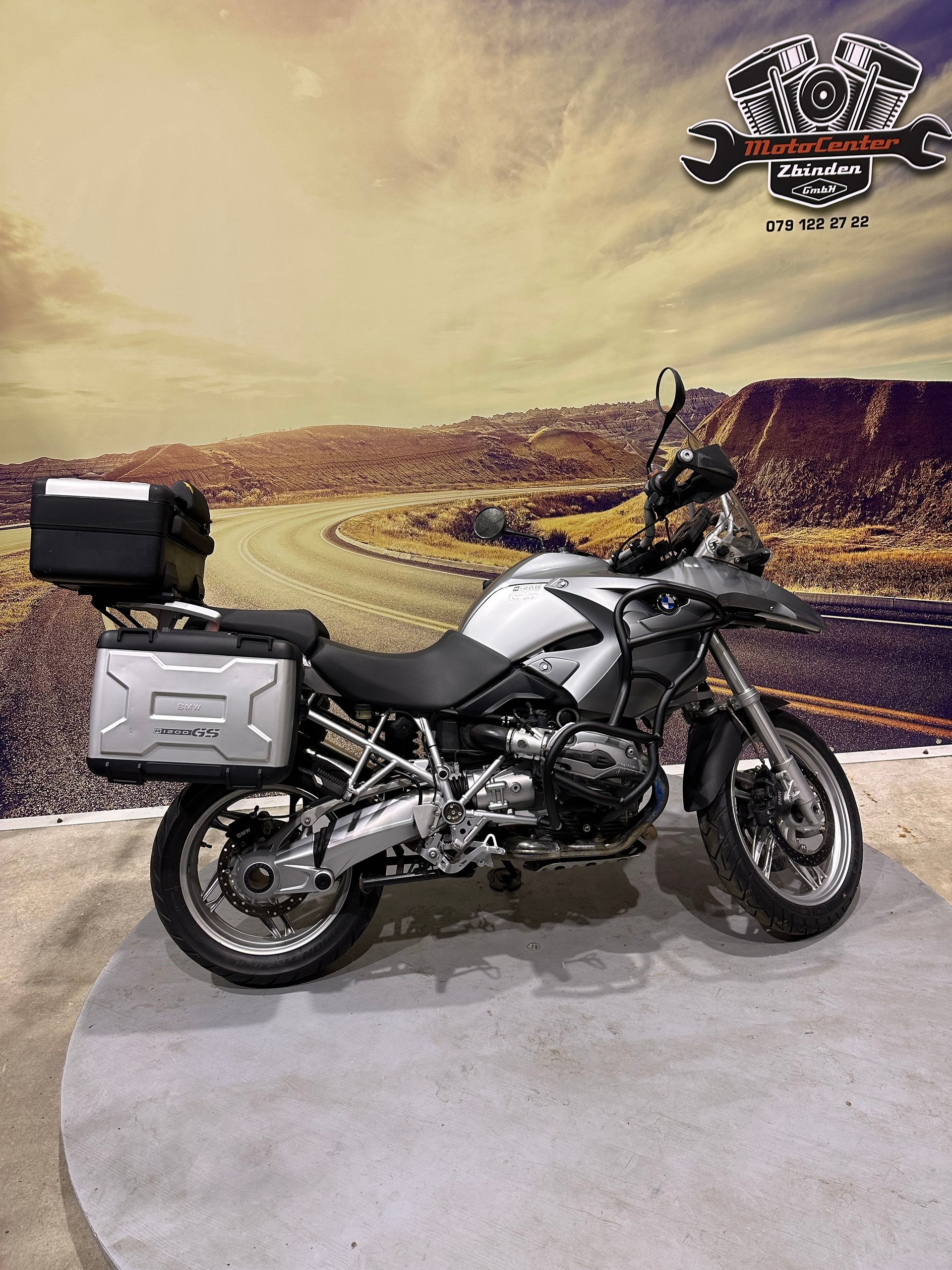 BMW R 1200 GS-image-0