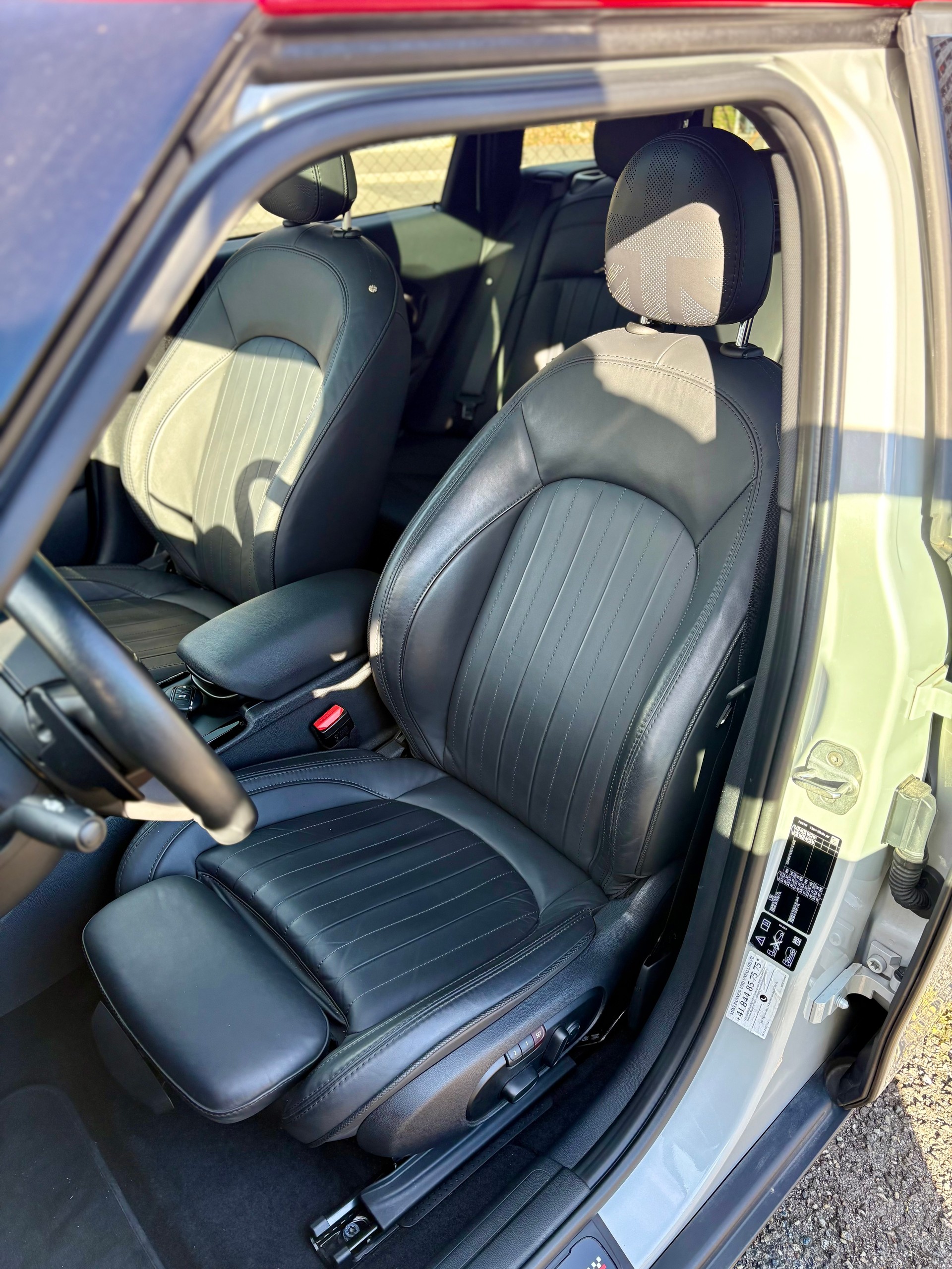 MINI Clubman Cooper John Cooper Works ALL4 Steptronic-image-4
