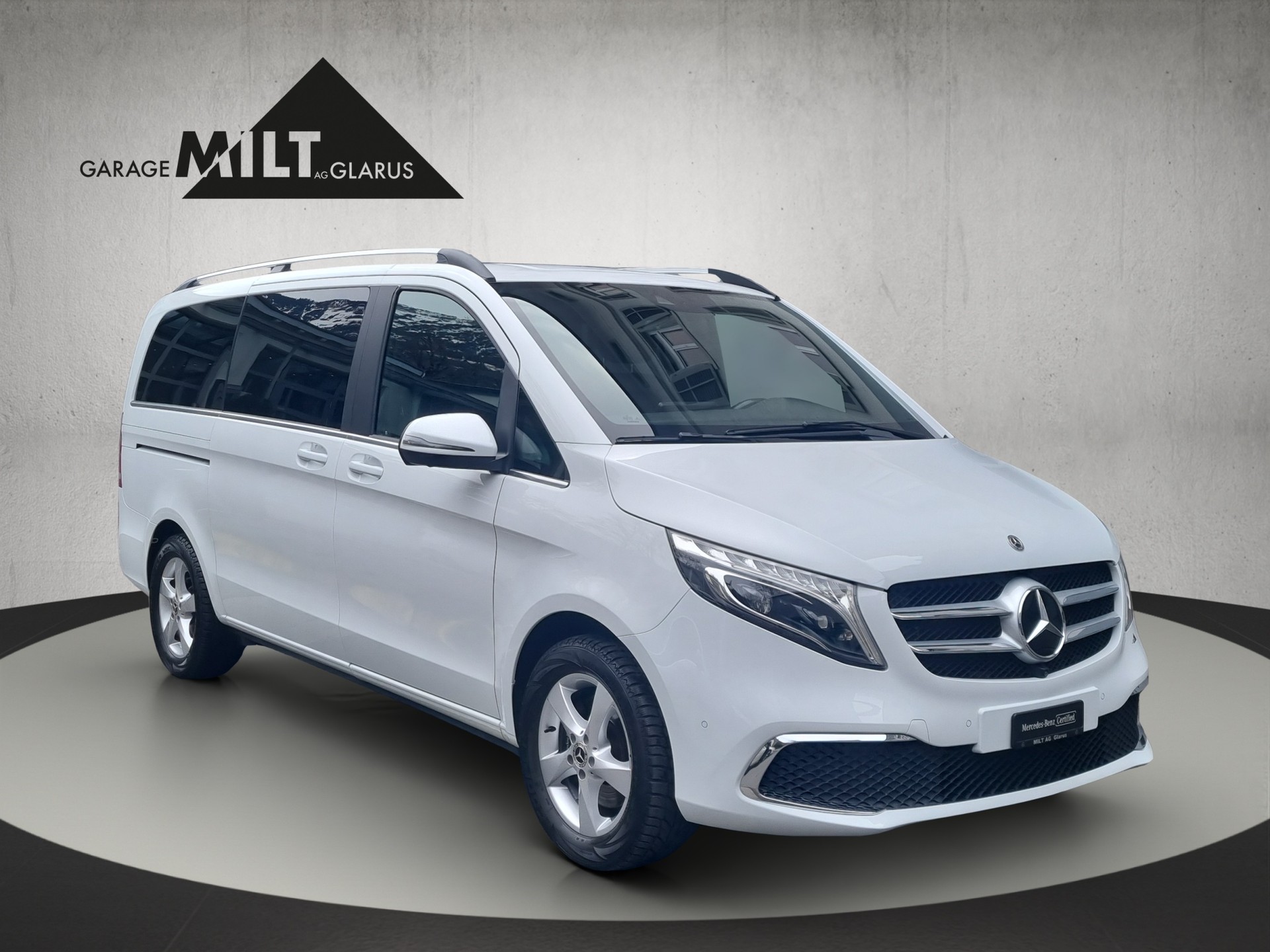 MERCEDES-BENZ V 300 d Swiss Ed. lang 4matic Van-image-7