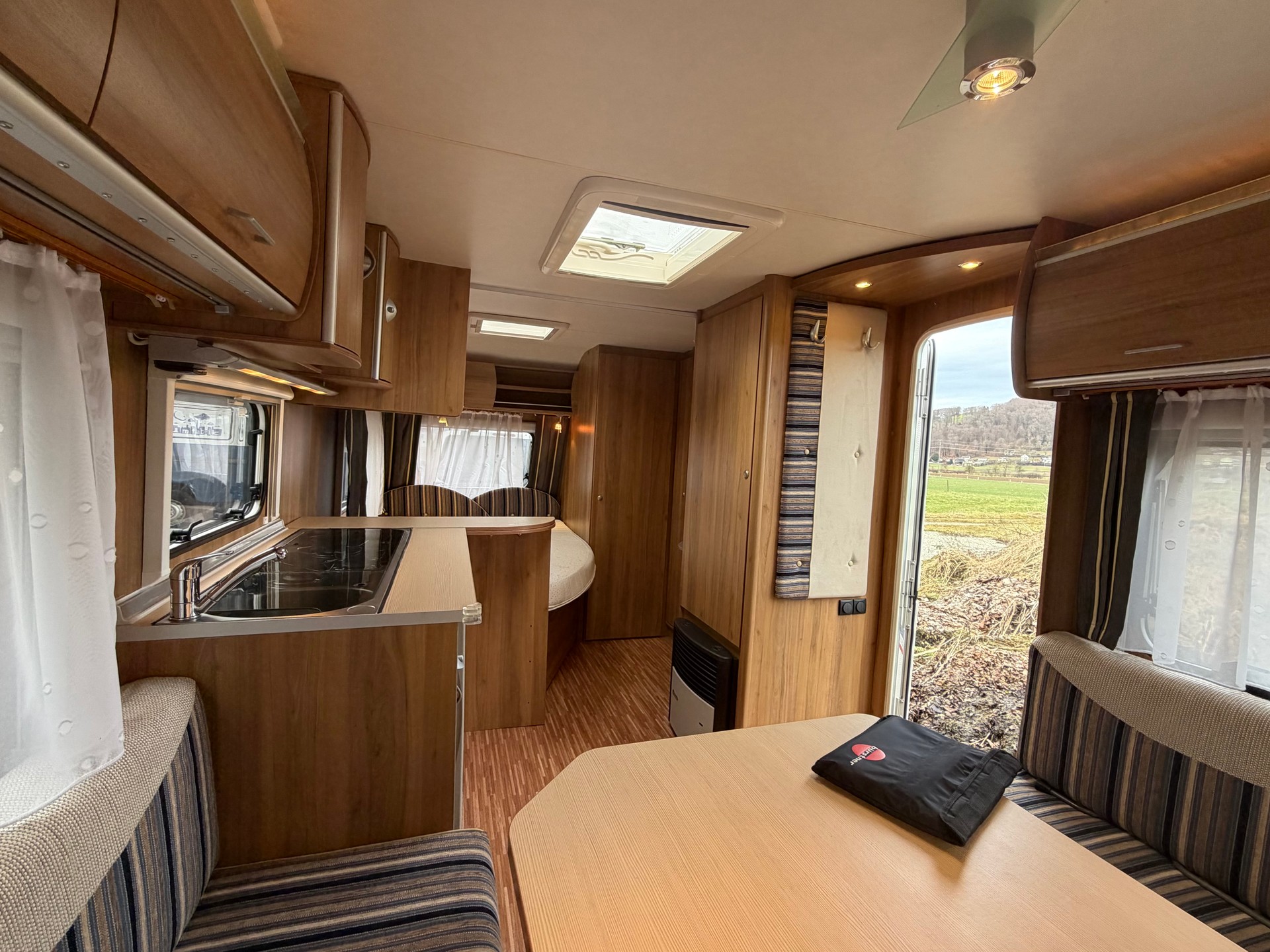 BÜRSTNER Averso 460 TS-image-13