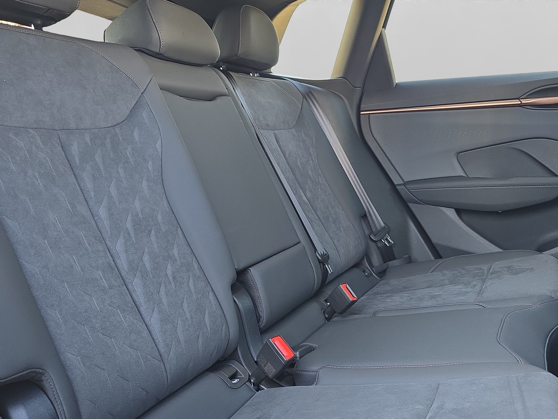 CUPRA Terramar 2.0 TSI DSG 4Drive Business Edition-image-10