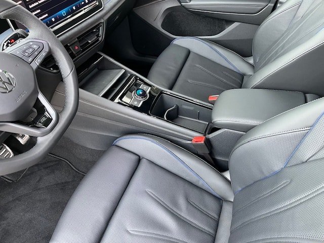 VW Tayron 2.0 TSI R-Line DSG 4Motion-image-24
