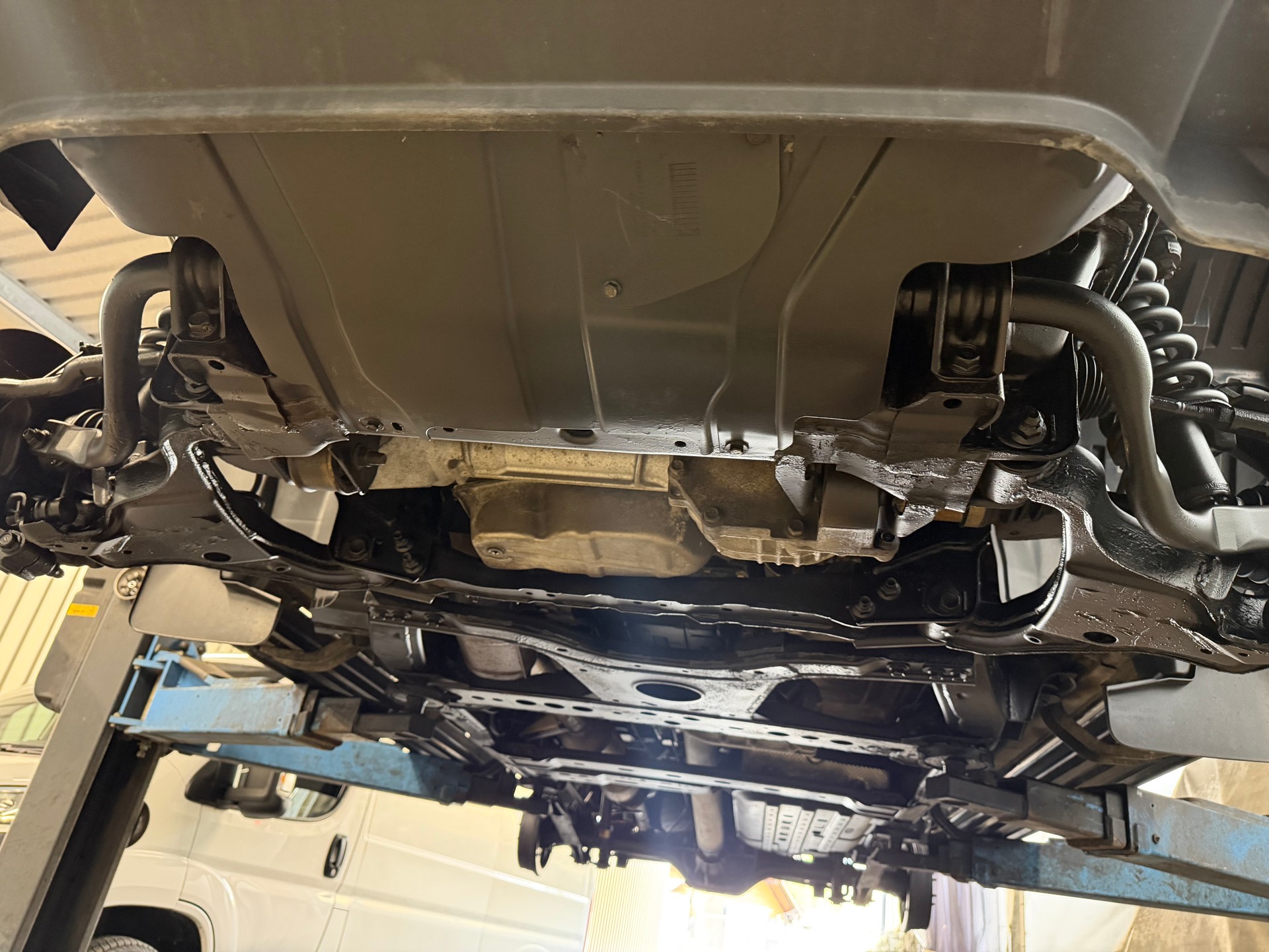 NISSAN Navara Double Cab Tekna 2.3 dCi 4WD Automatic-image-19