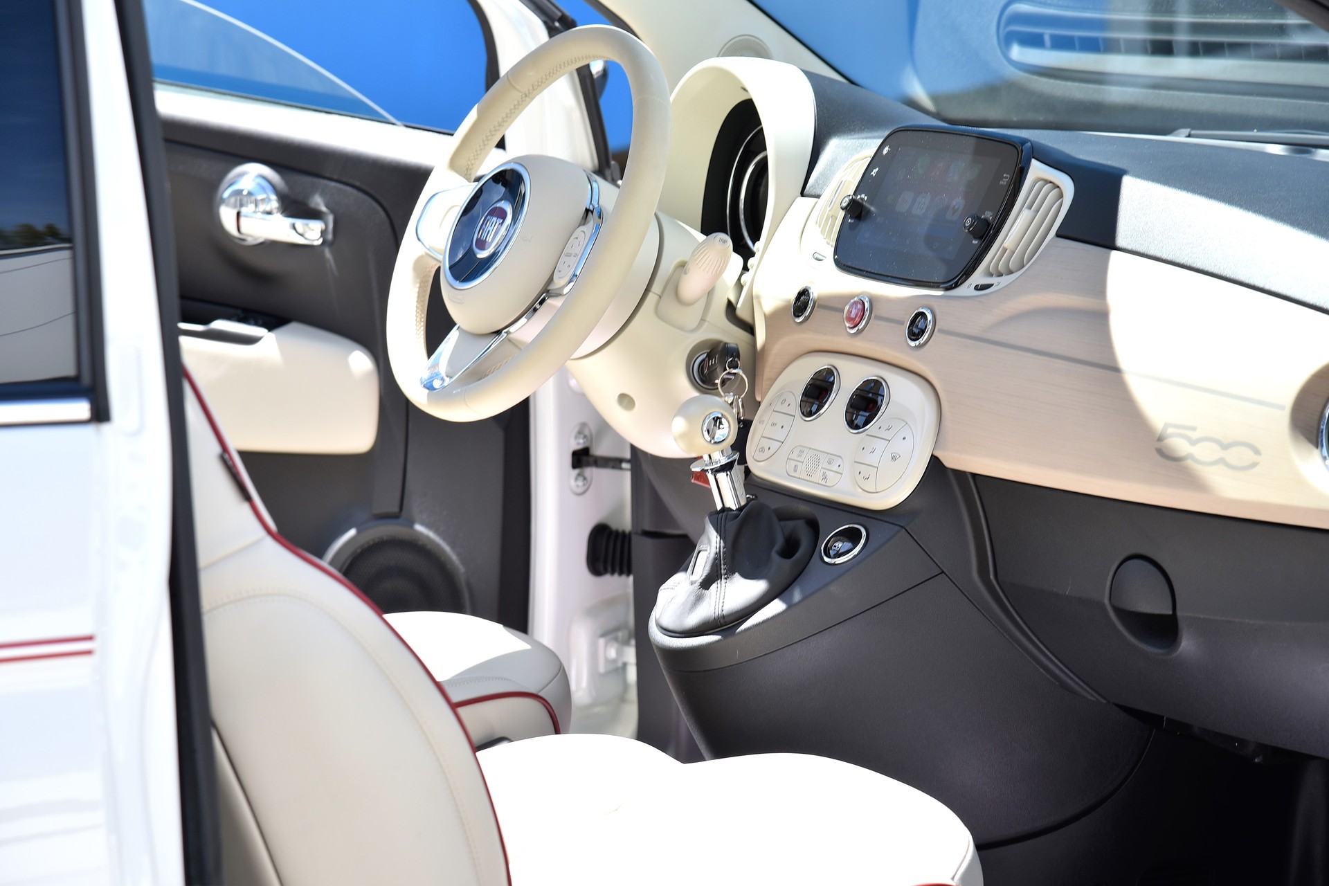 FIAT 500C 0.9 Twinair Dolcevita-image-1