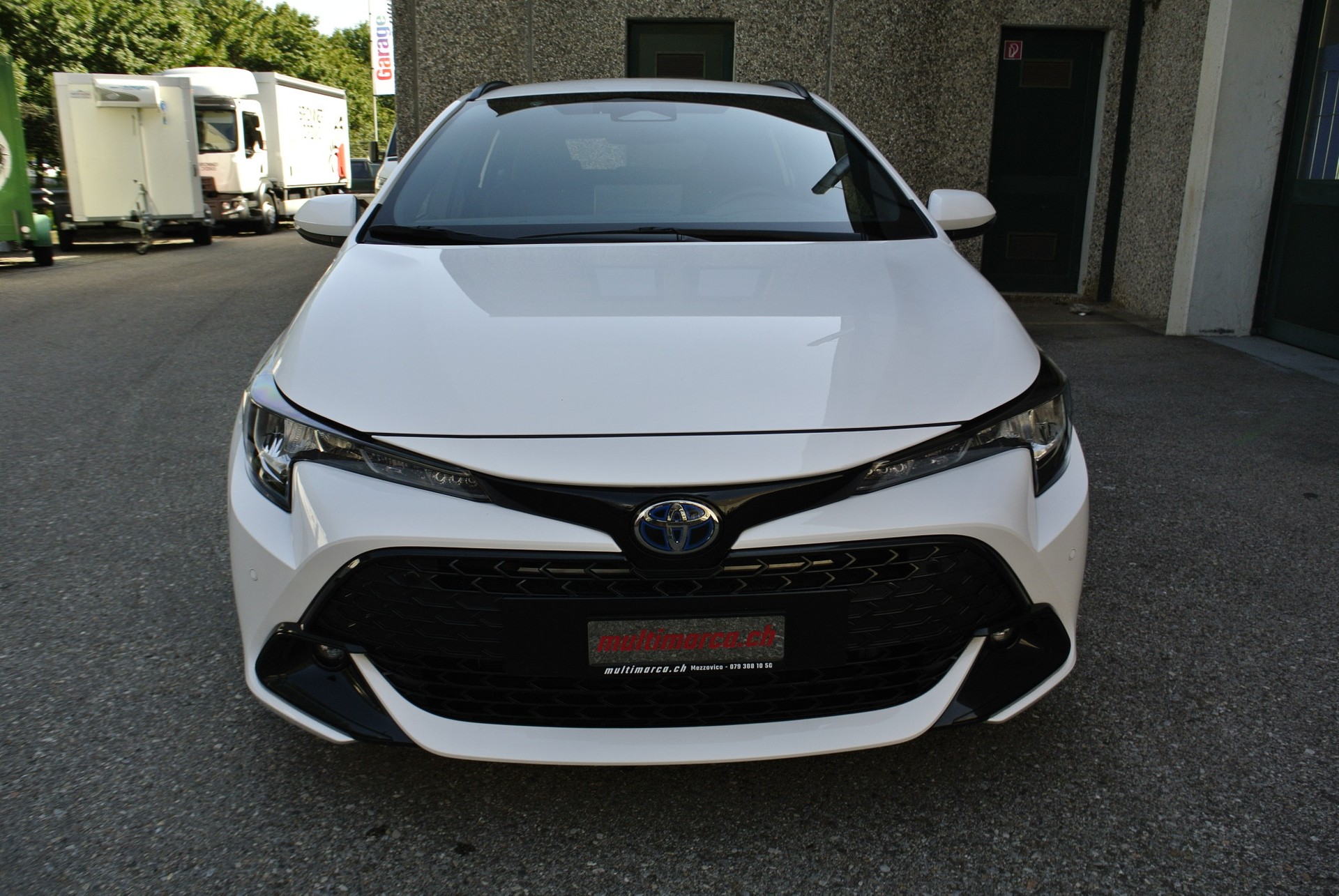 TOYOTA Corolla Touring Sports 1.8 HSD Comfort e-CVT-showroom-element-2