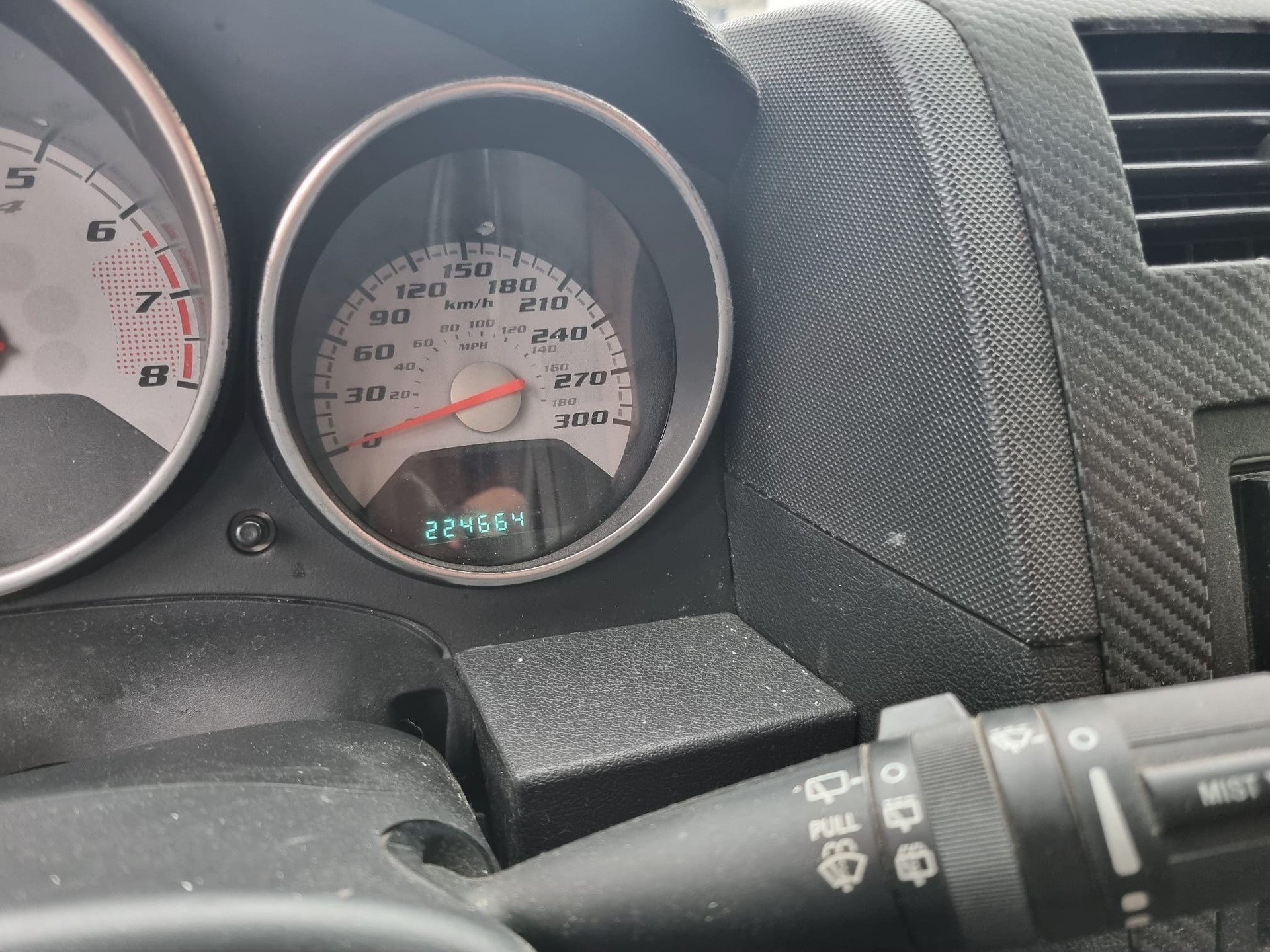 DODGE Caliber 2.4 SRT4-image-3