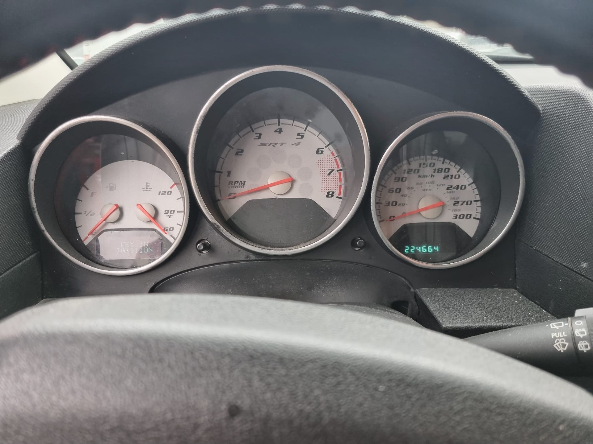 DODGE Caliber 2.4 SRT4-image-5