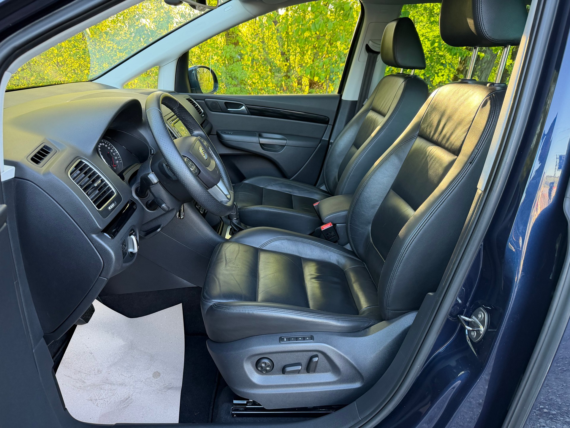 SEAT Alhambra 2.0 TDI Style Eco DSG-image-12