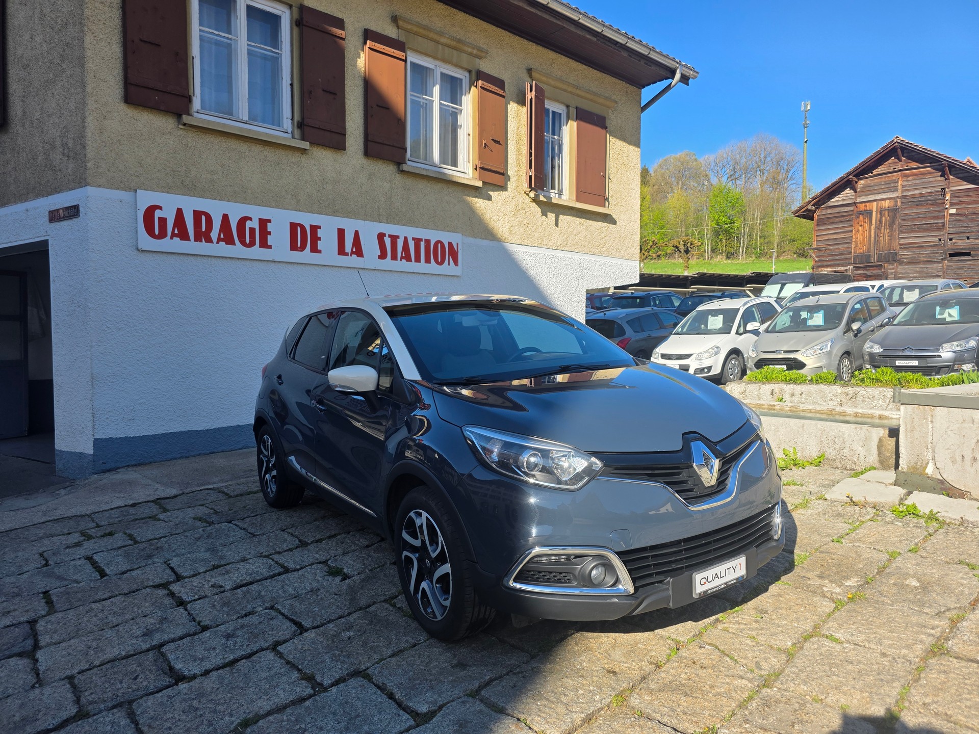 RENAULT Captur 0.9 12V Privilège-image-2
