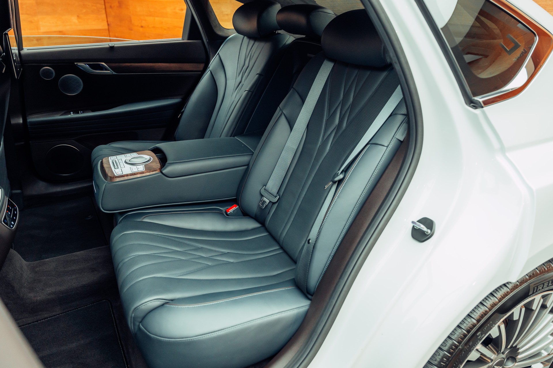 GENESIS G80 Electrificed Luxury 87,2kWh AWD-image-8