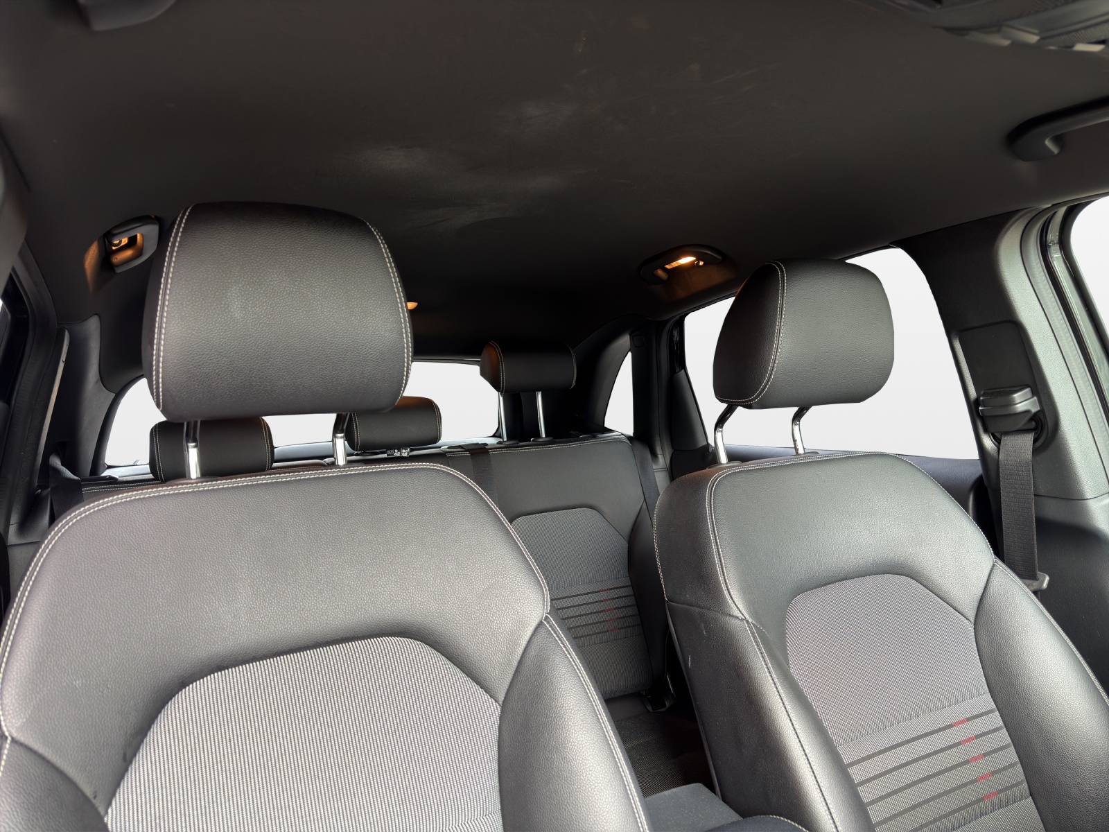 MERCEDES-BENZ B 220 CDI Swiss Star Edition Urban 4Matic 7G-DCT-image-15