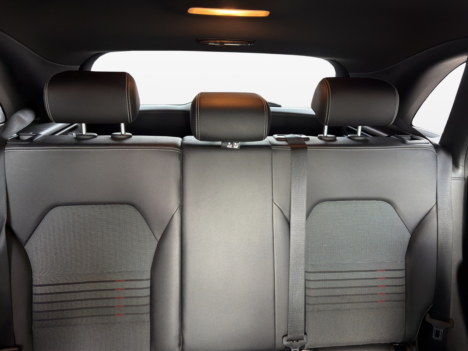 MERCEDES-BENZ B 220 CDI Swiss Star Edition Urban 4Matic 7G-DCT-image-17
