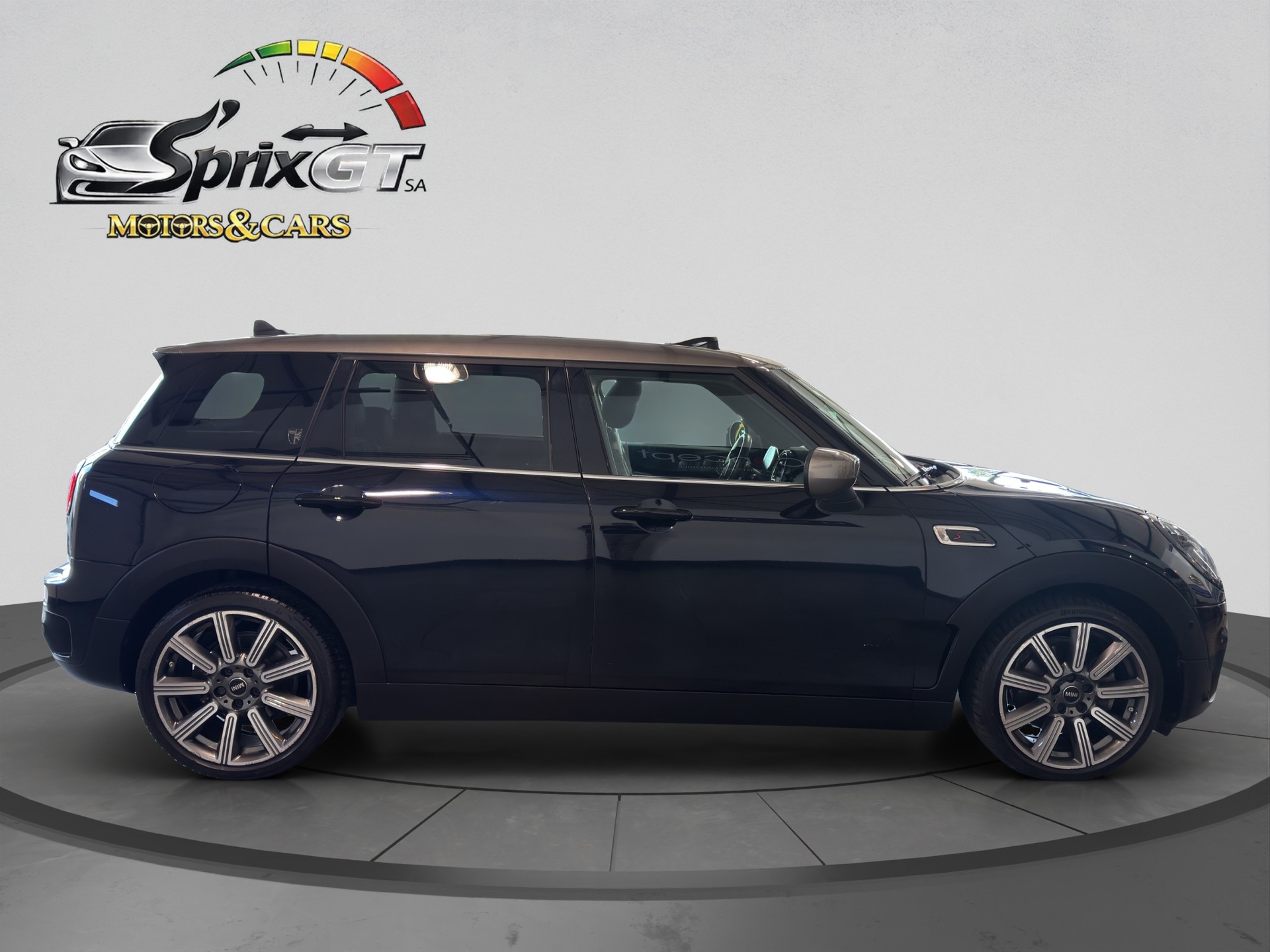 MINI Clubman Cooper S Trafalgar ALL4 Steptronic-image-5