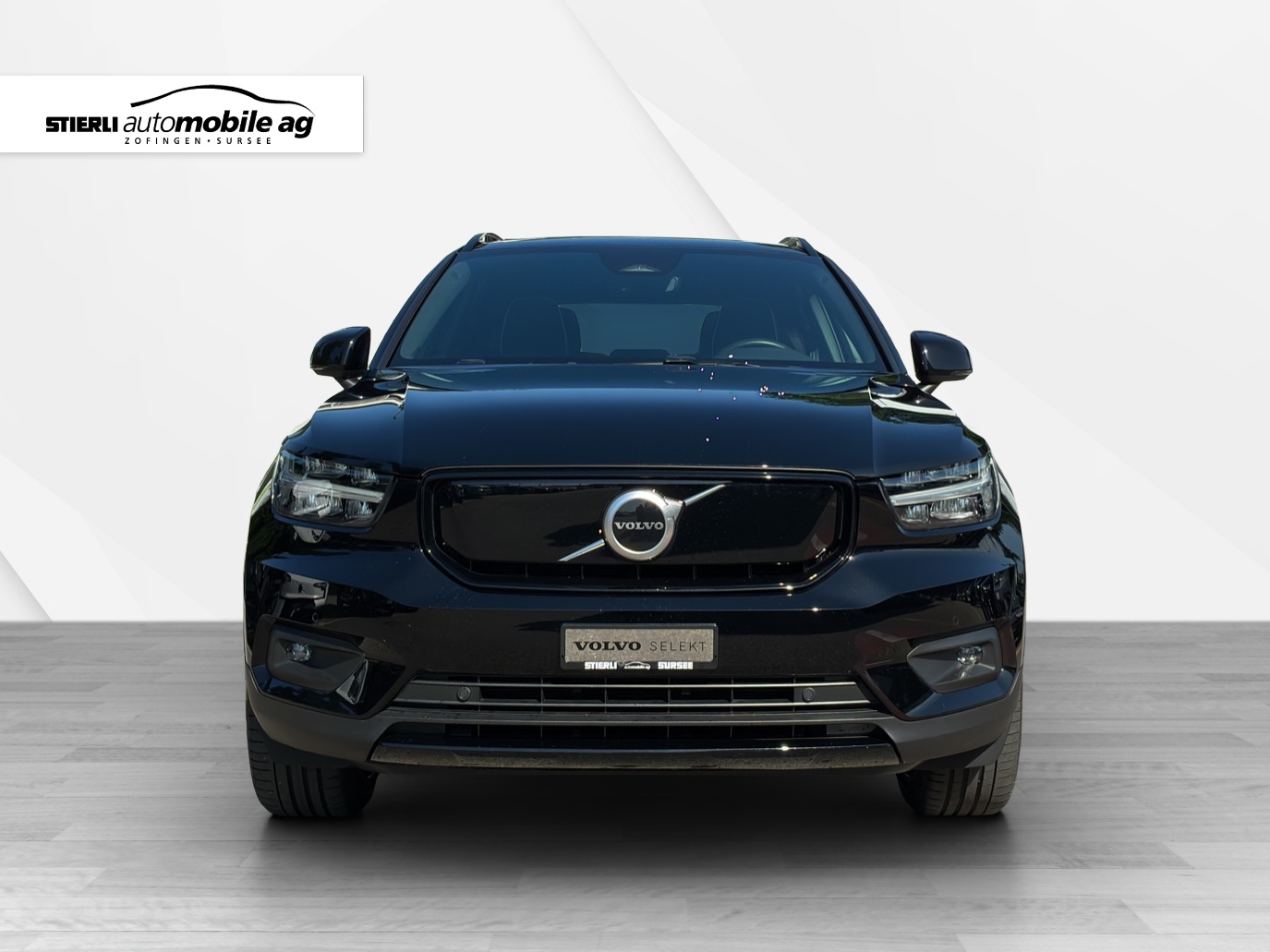 VOLVO XC40 P8 Twin R-Design AWD-image-1
