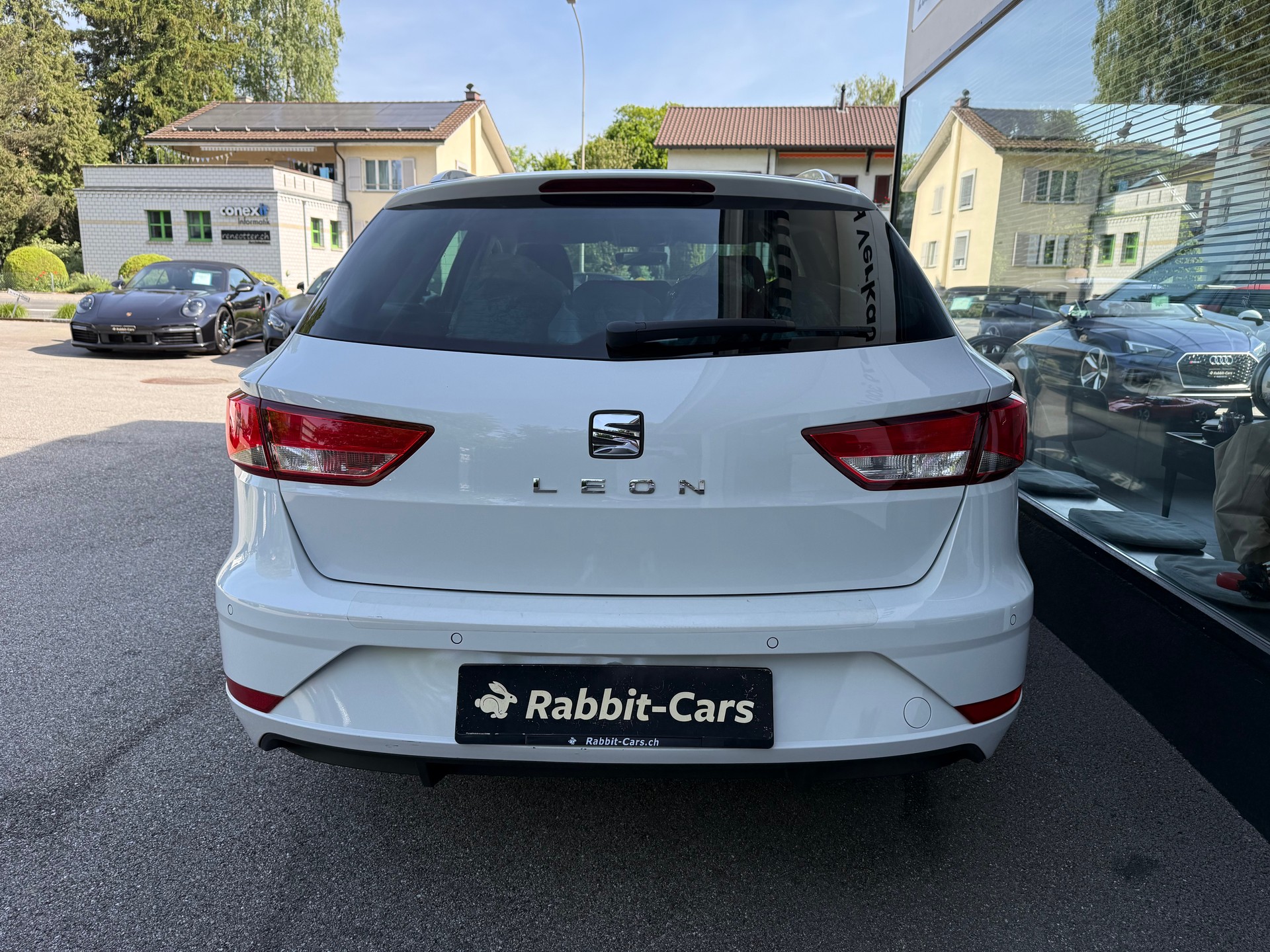 SEAT Leon ST 1.6 TDI CR Style DSG-image-4