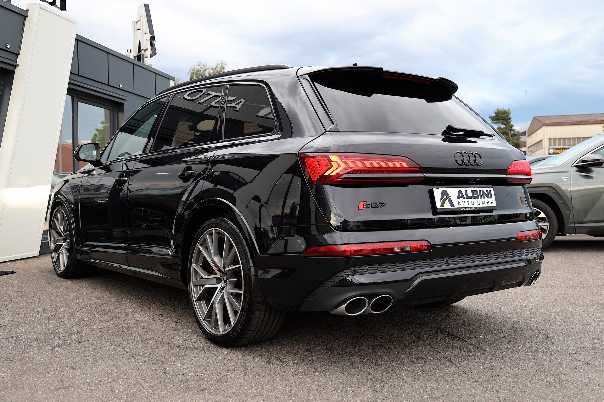 AUDI SQ7 4.0 TDI quattro tiptronic *VOLLAUSSTATTUNG*-image-5