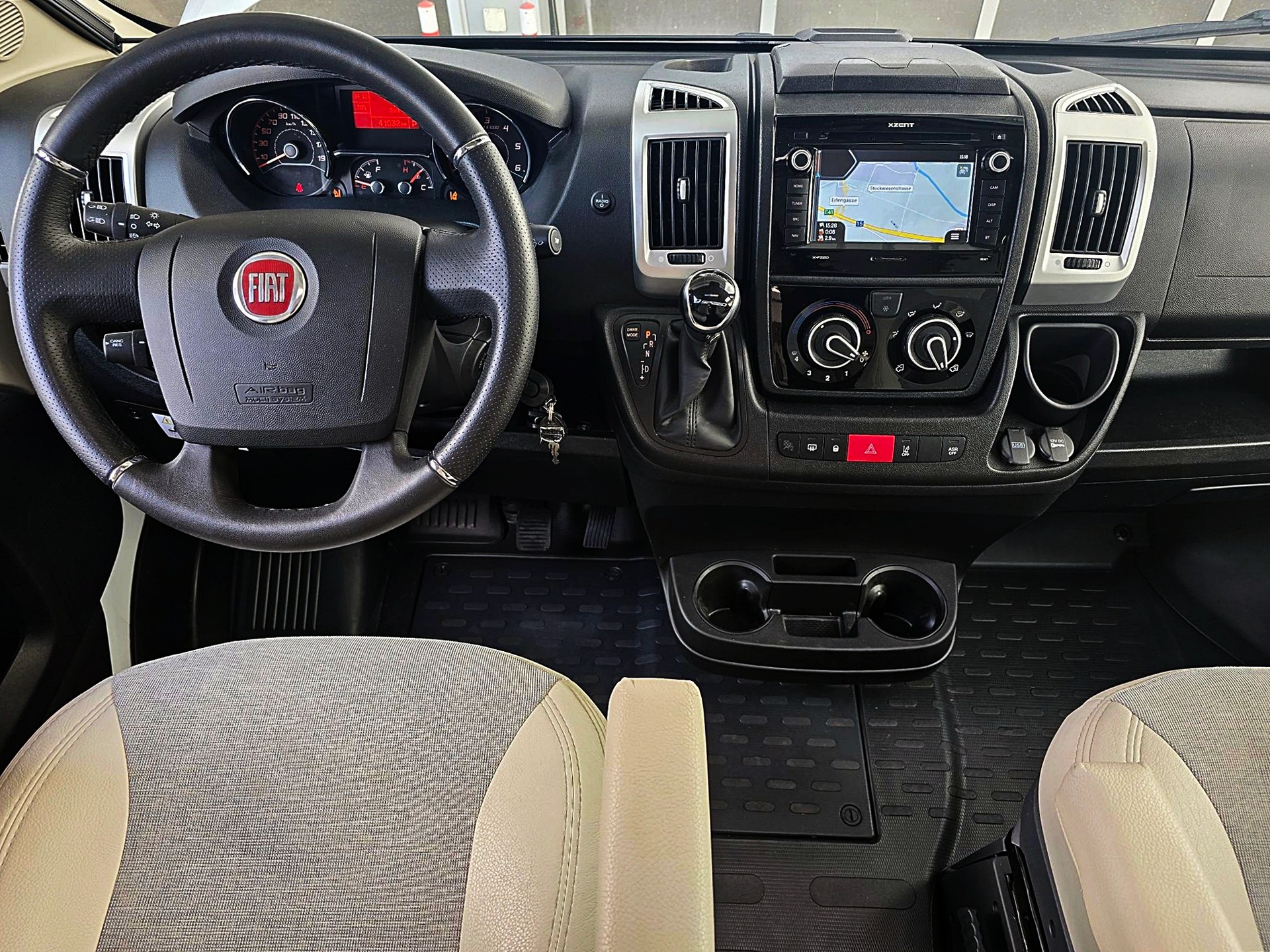 CARADO T 448 2,3 DIESEL 9G-AUTOMAT FIAT DUCATO MJ 140-image-14