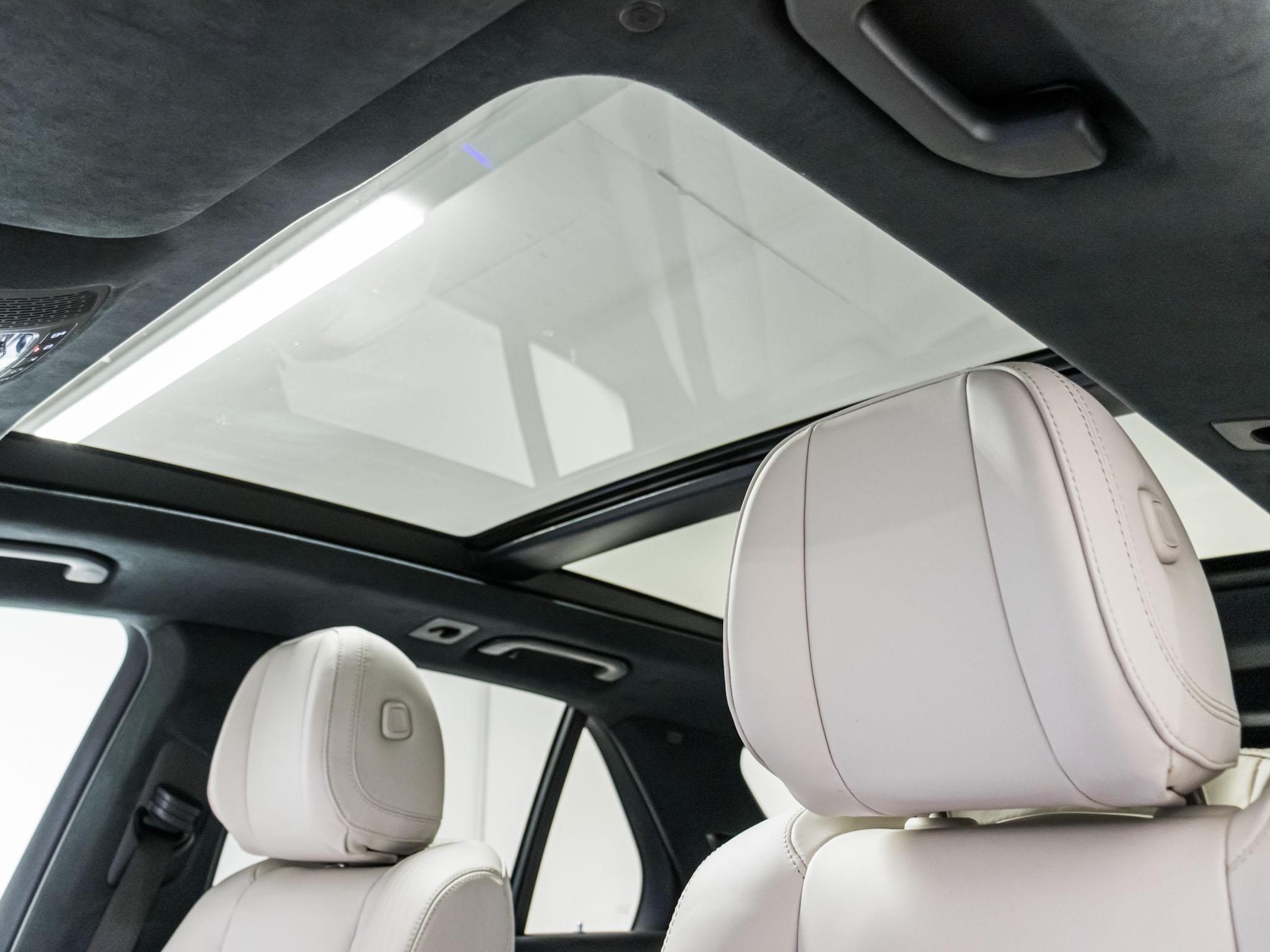 MERCEDES-BENZ GLE 63 AMG S 4MATIC+-image-8