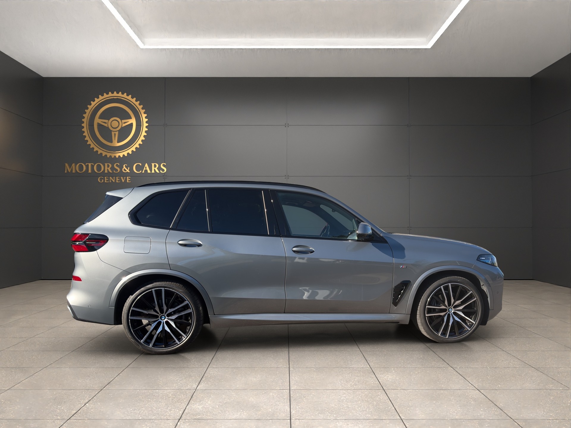 BMW X5 xDrive 48V 30d M Sport Pro Steptronic-image-5