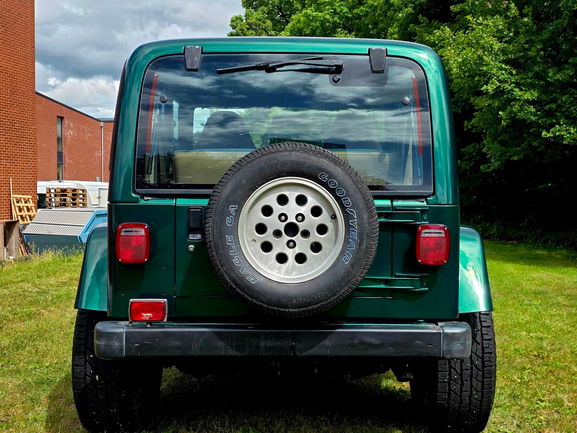 JEEP Wrangler 4.0 Sahara Hardtop-image-14
