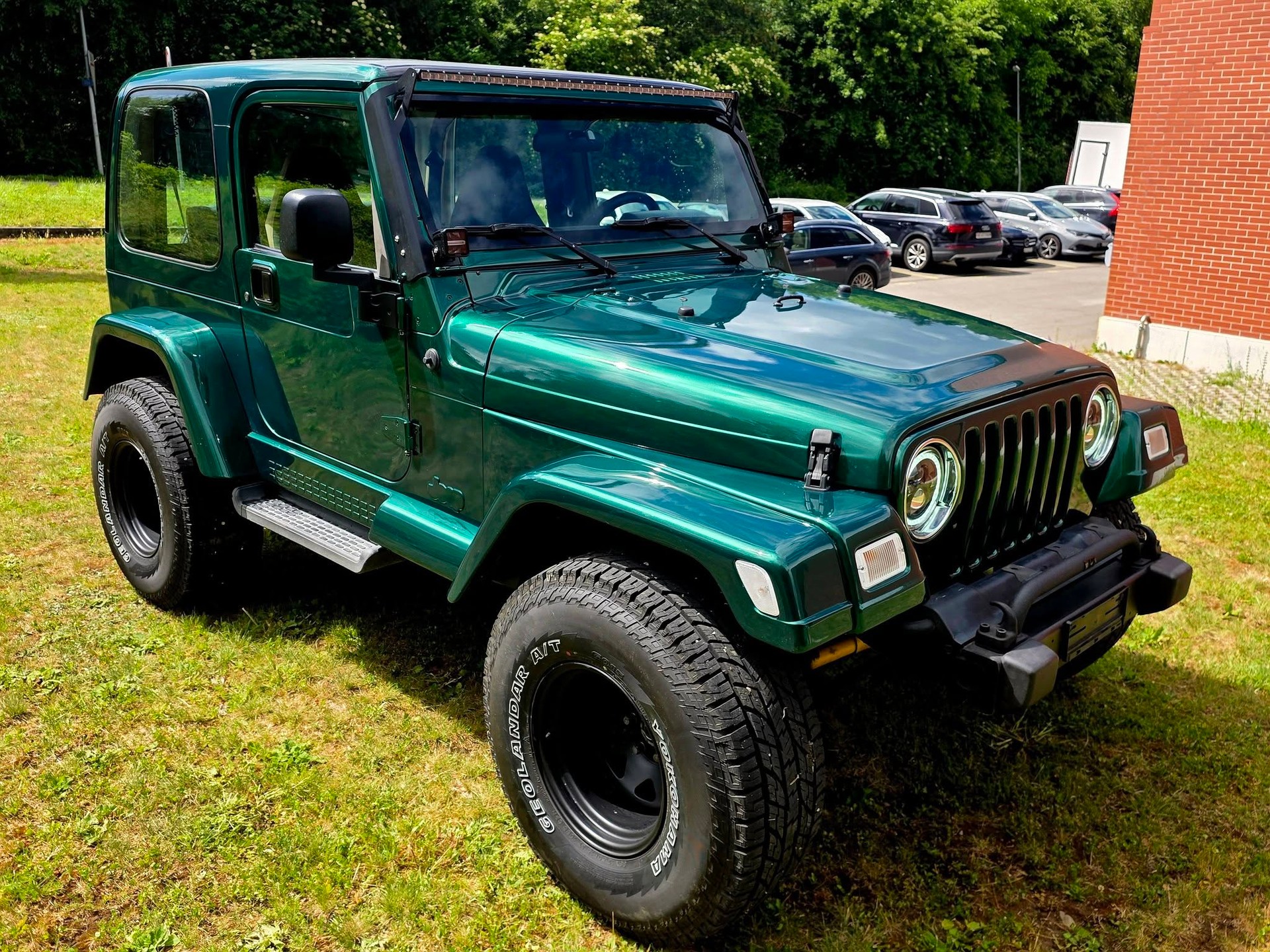 JEEP Wrangler 4.0 Sahara Hardtop-image-10