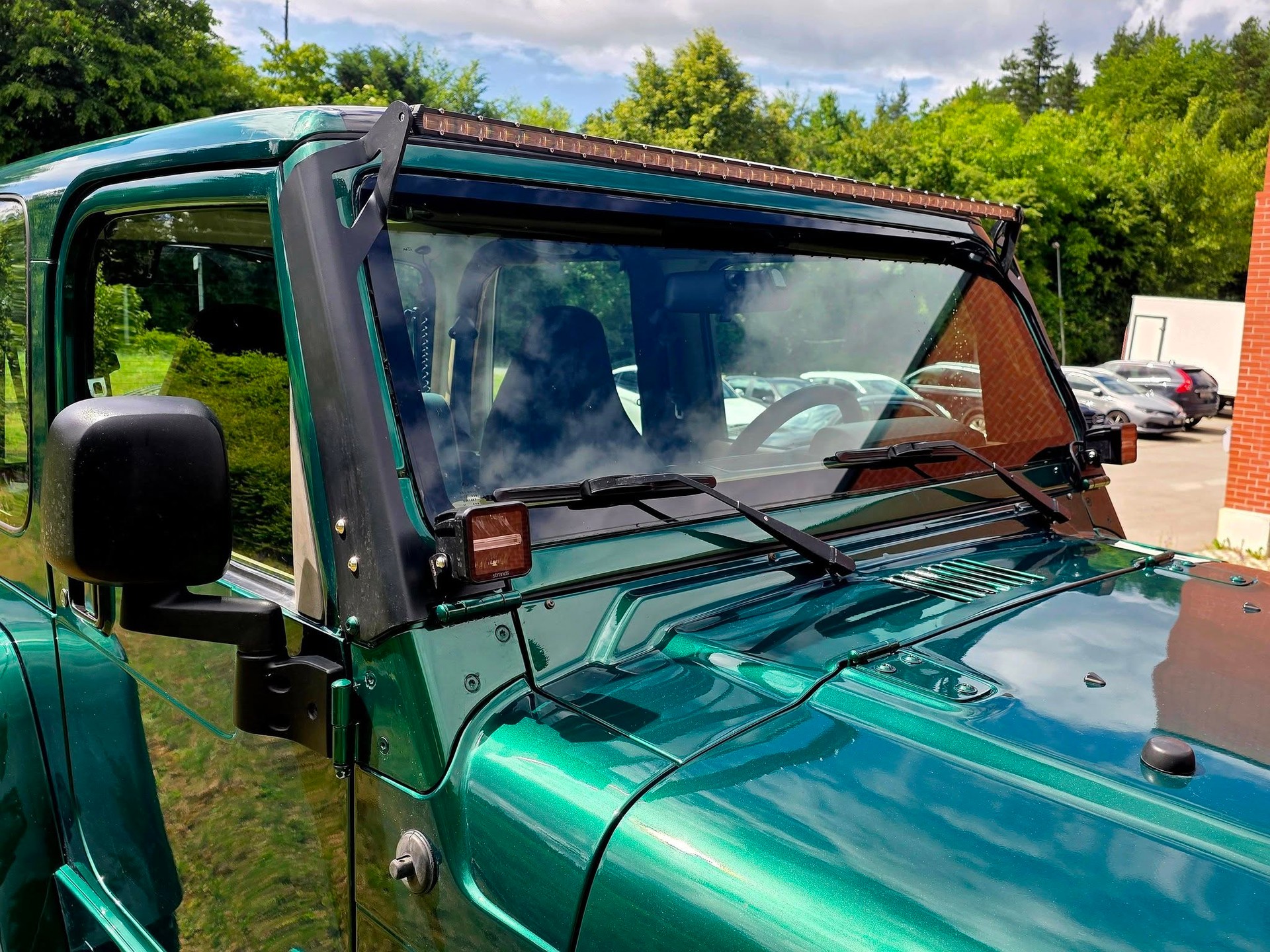 JEEP Wrangler 4.0 Sahara Hardtop-image-13