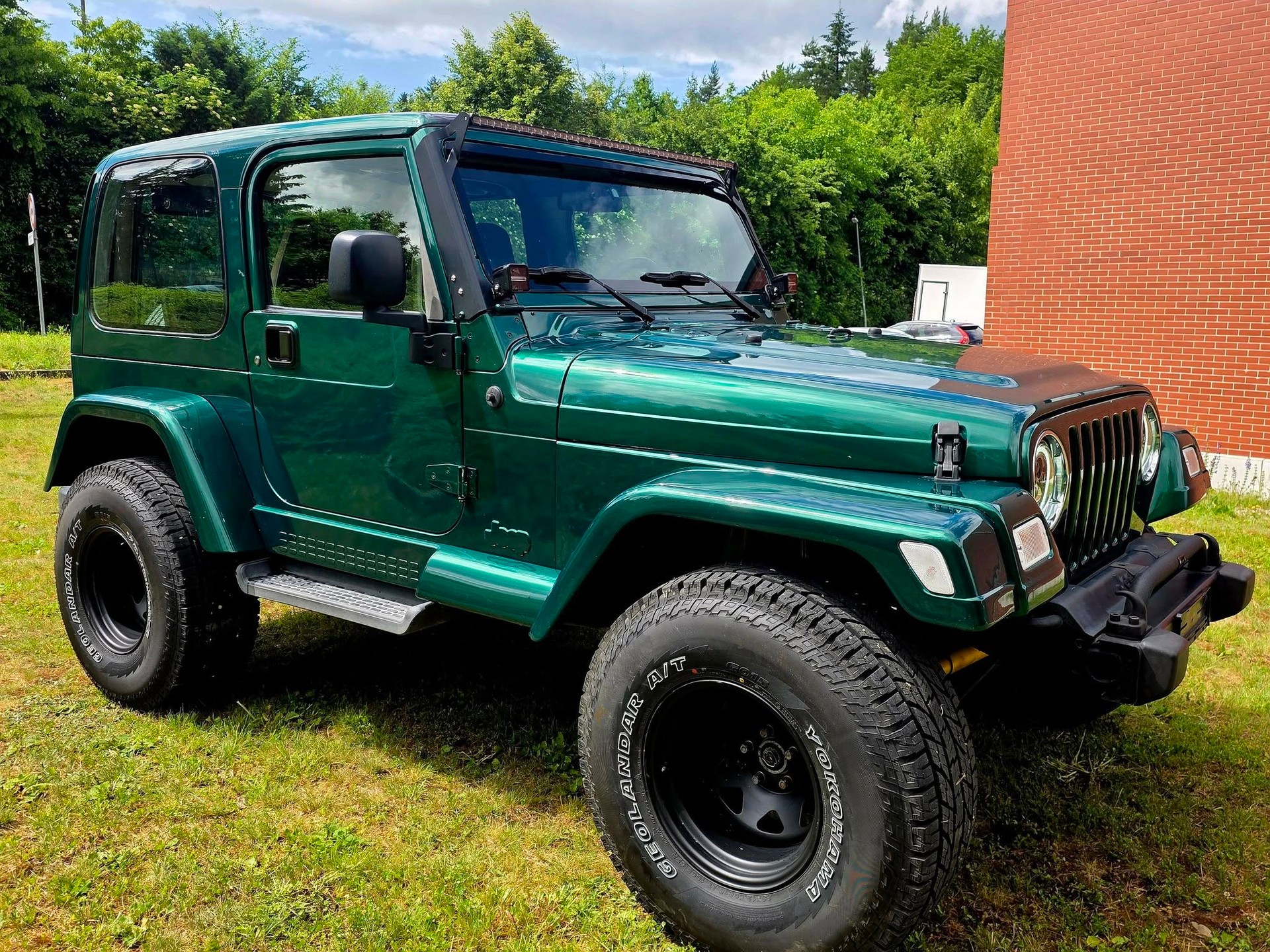 JEEP Wrangler 4.0 Sahara Hardtop-image-12
